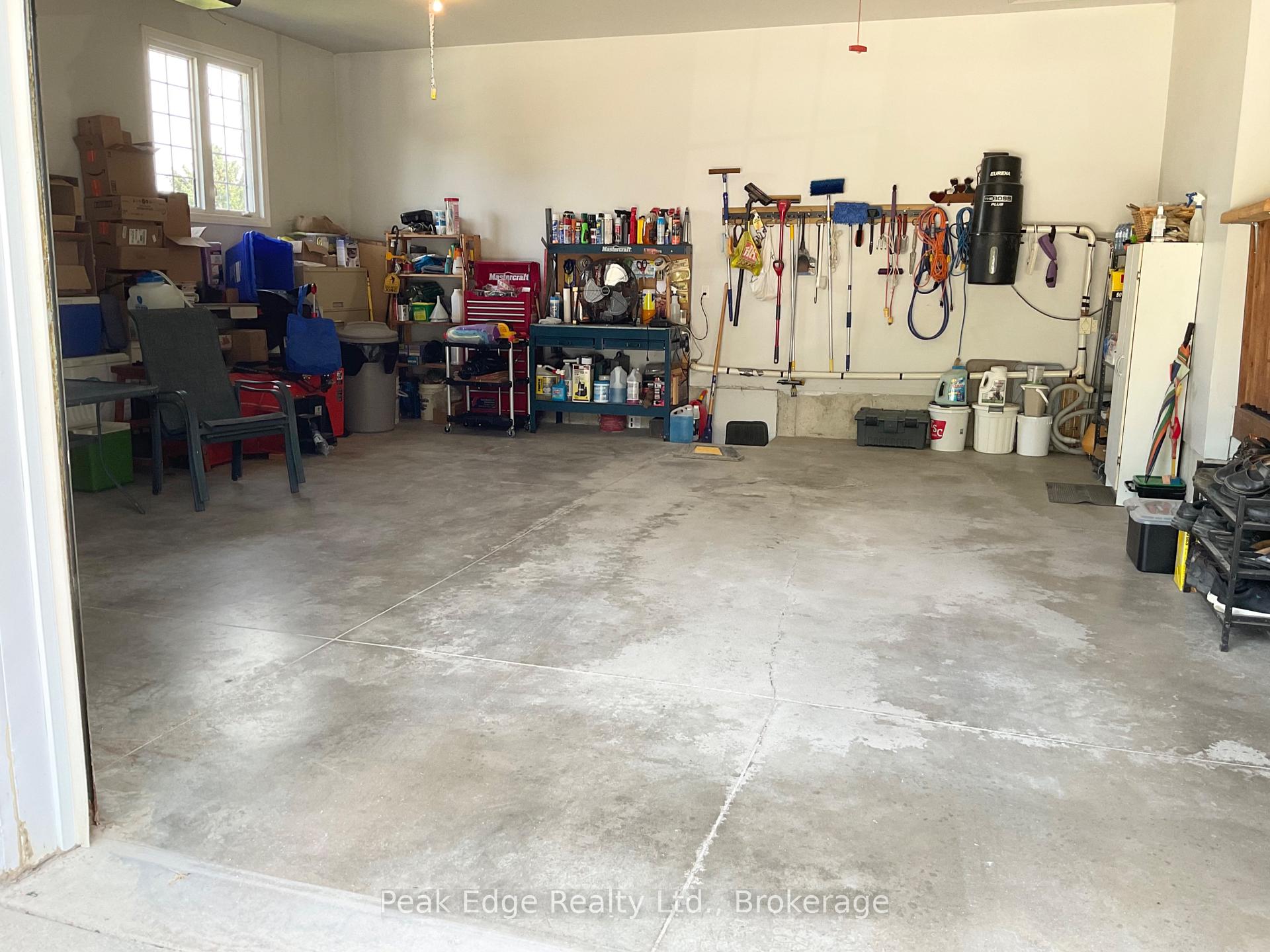 Photo 8 of 5439 Wellington Rd 2, Minto — HOMEH