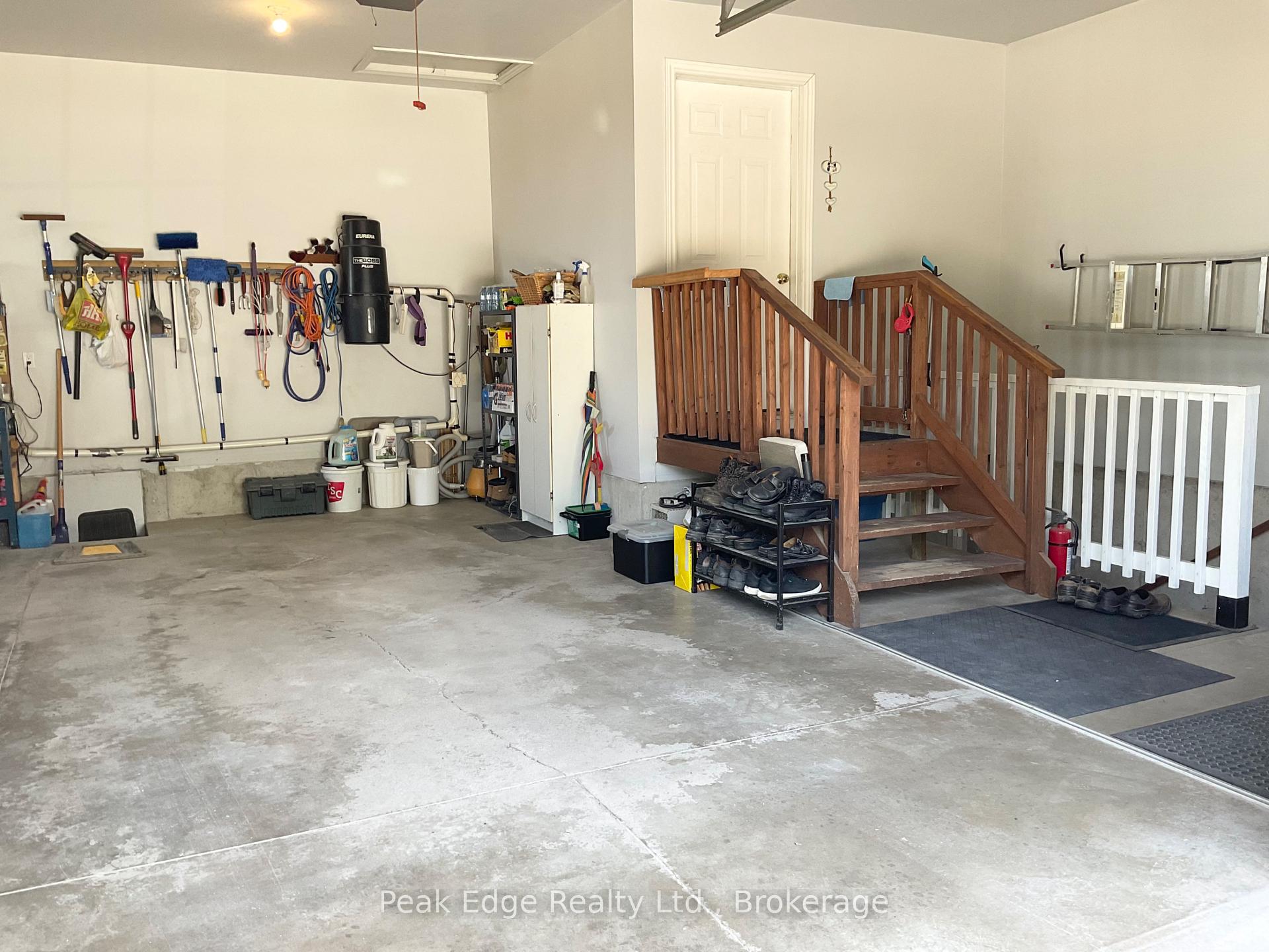 Photo 9 of 5439 Wellington Rd 2, Minto — HOMEH