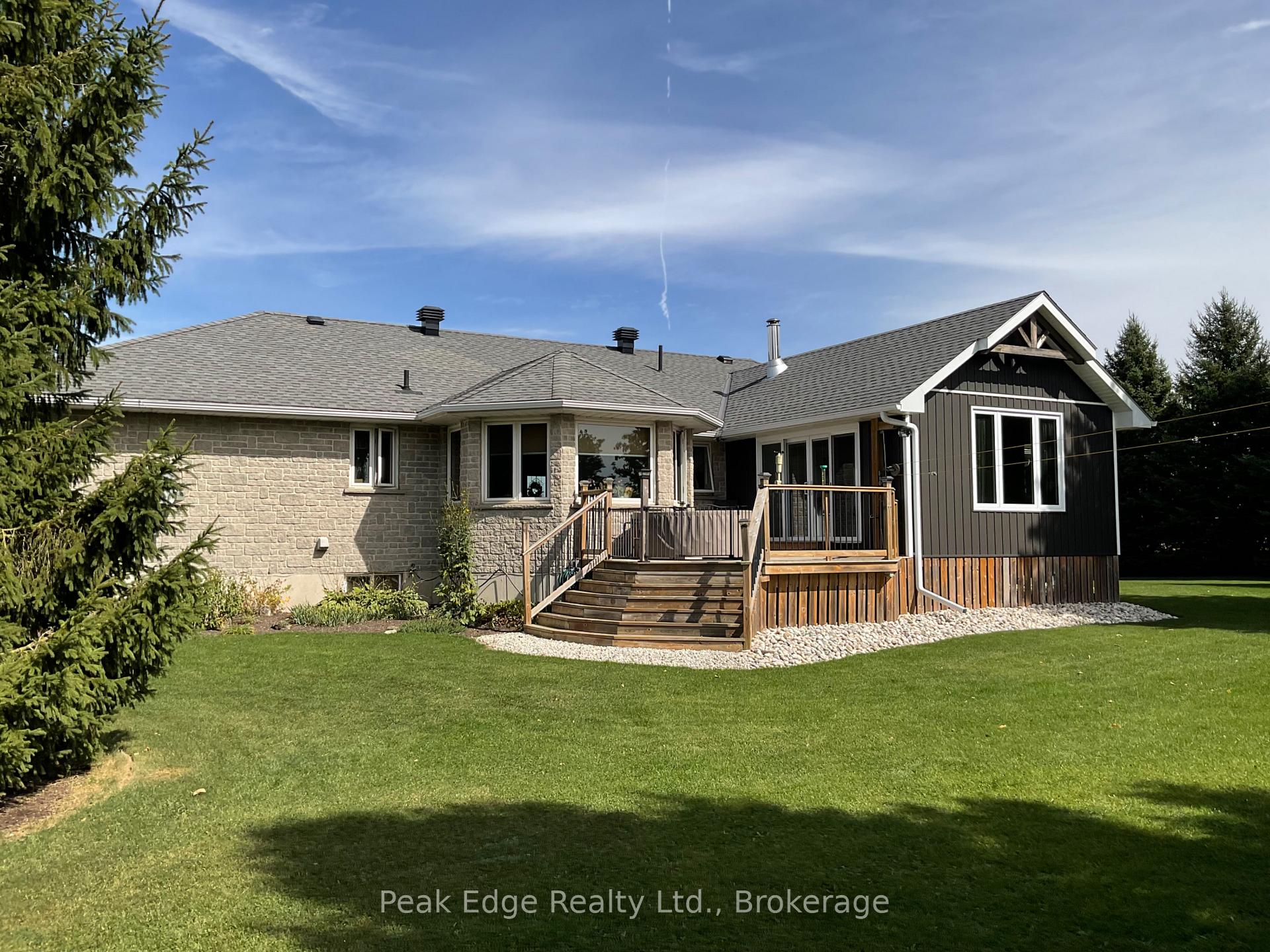 Photo 10 of 5439 Wellington Rd 2, Minto — HOMEH