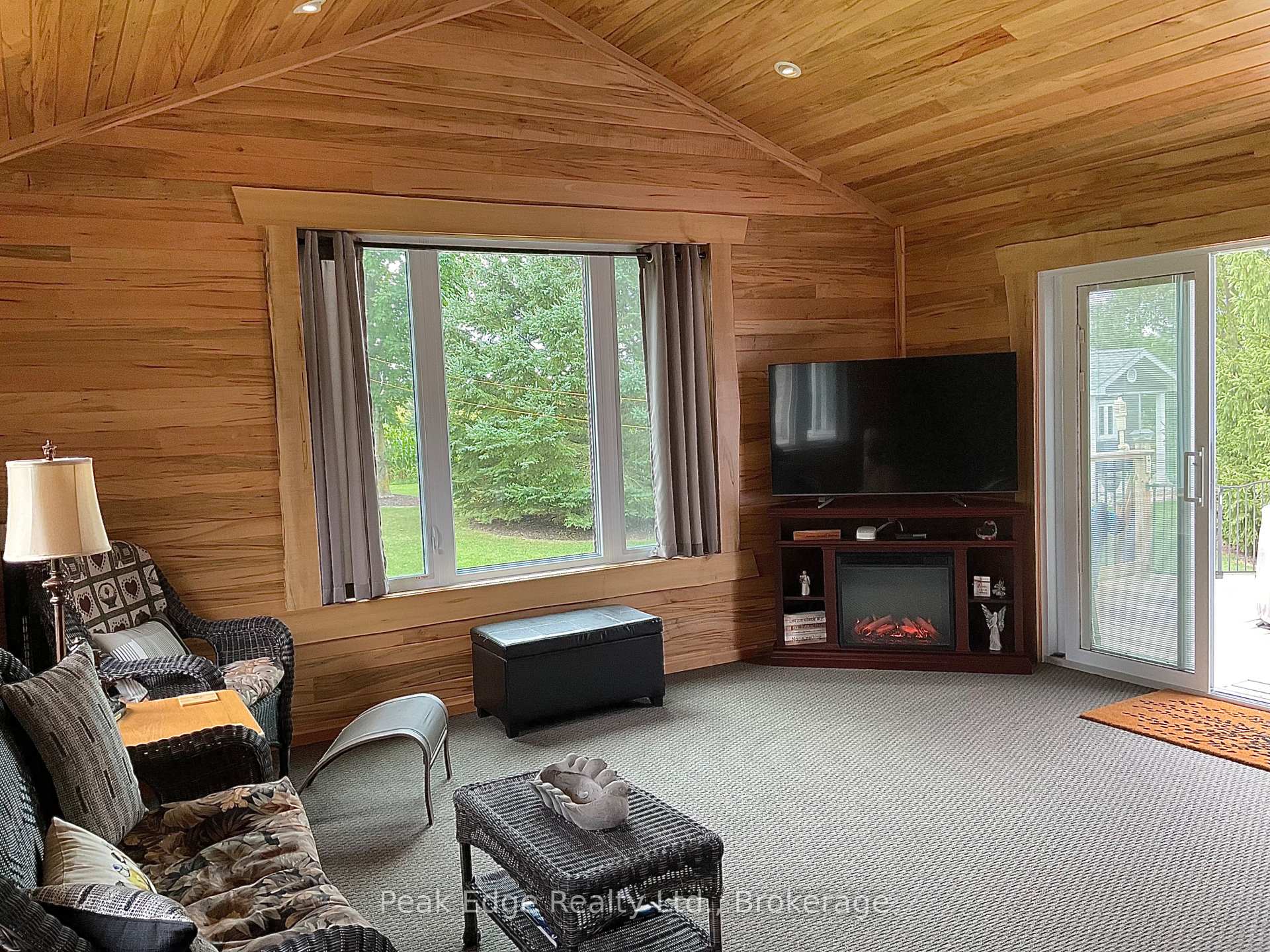 Photo 39 of 5439 Wellington Rd 2, Minto — HOMEH