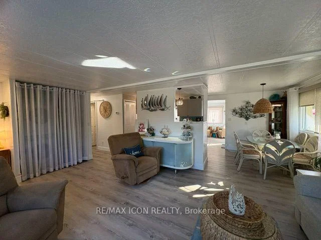 Photo 6 of 100 Shannon Boulevard, South Huron, Stephen — HOMEH