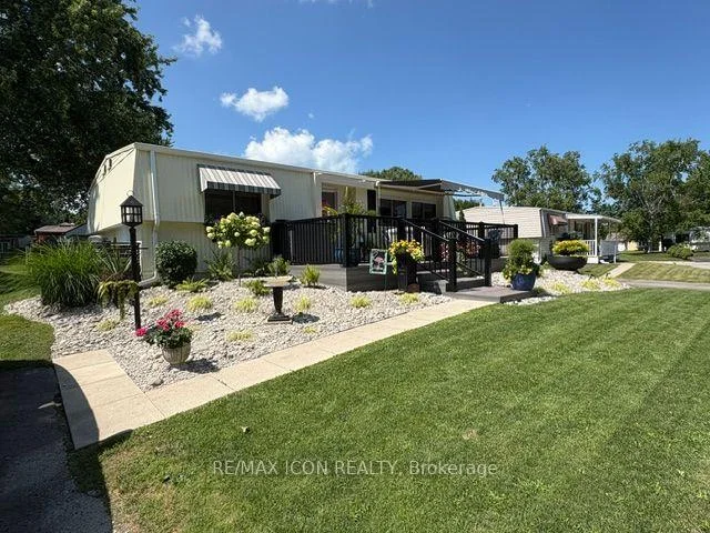 Photo 44 of 100 Shannon Boulevard, South Huron, Stephen — HOMEH