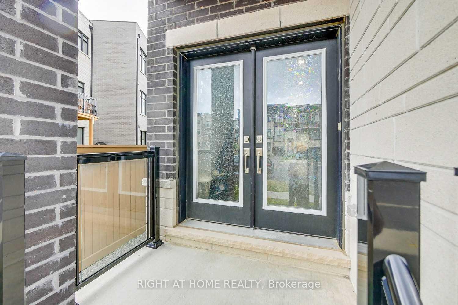 Photo 2 of 255 Thomas Cook Avenue, Vaughan, Patterson — HOMEH