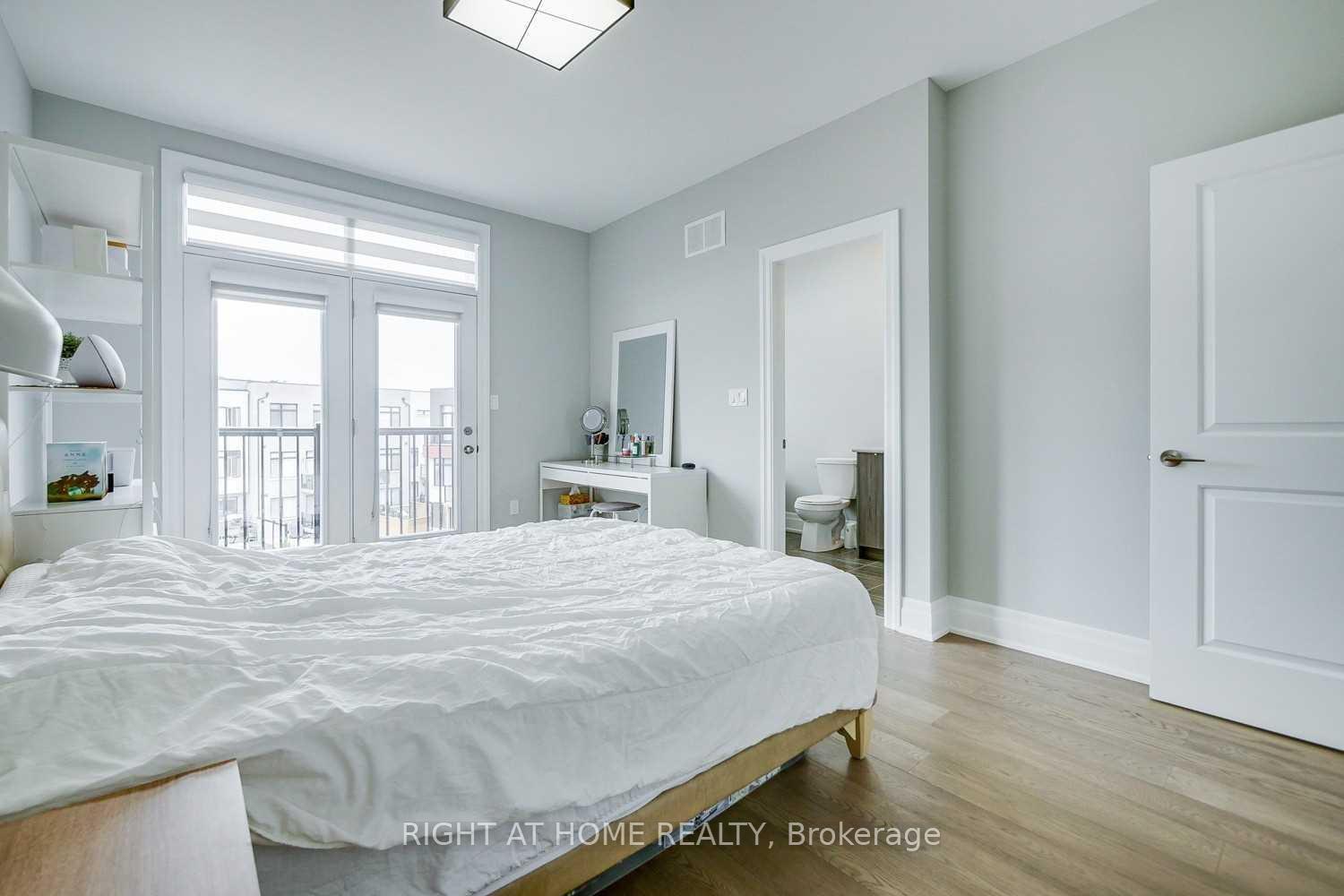 Photo 22 of 255 Thomas Cook Avenue, Vaughan, Patterson — HOMEH