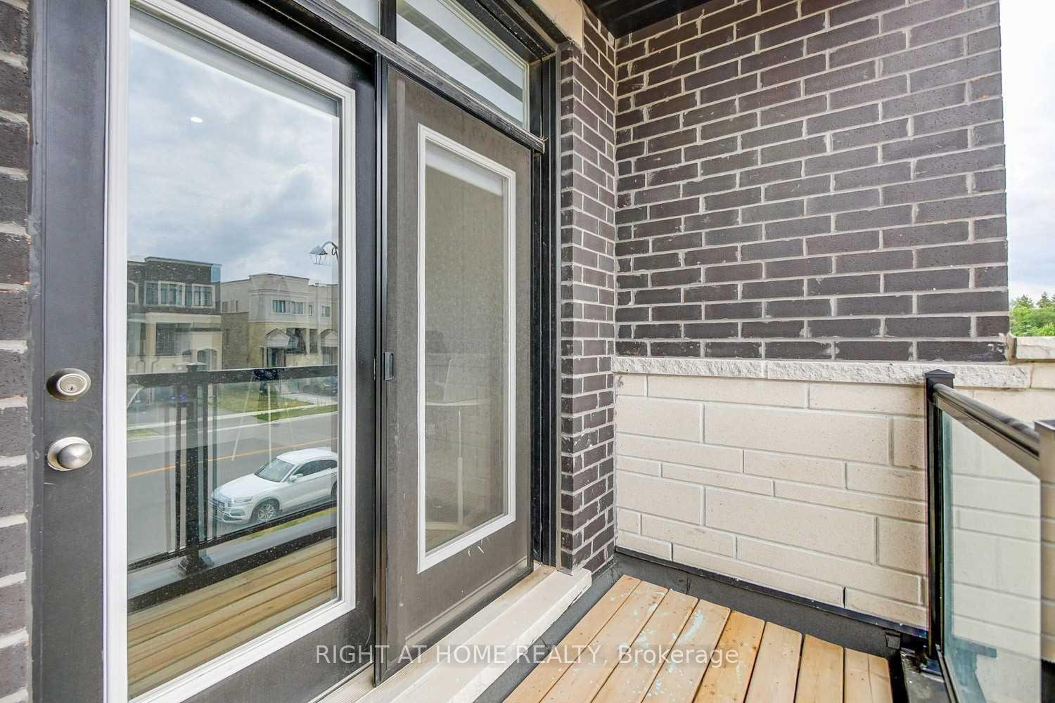 Photo 37 of 255 Thomas Cook Avenue, Vaughan, Patterson — HOMEH