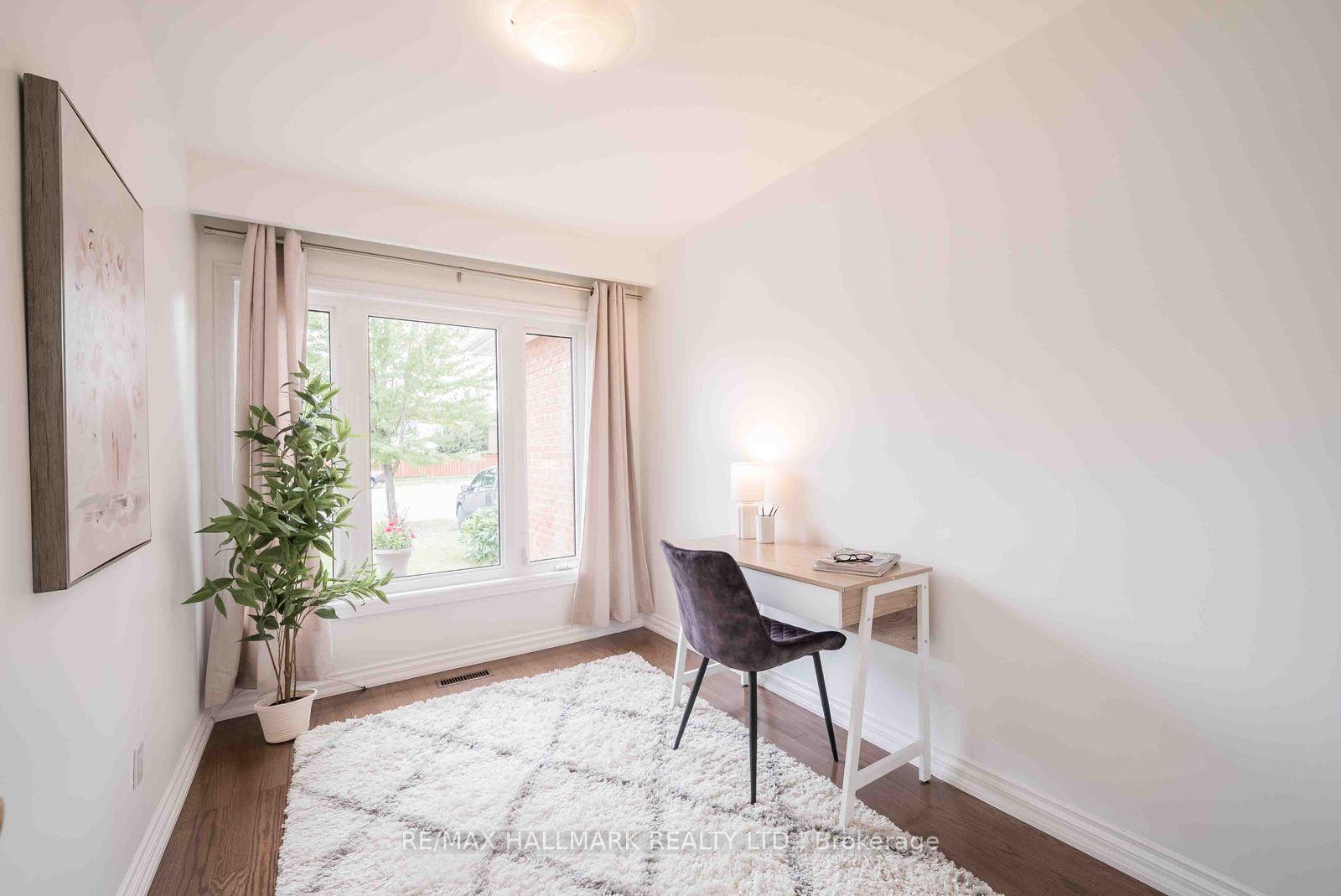 Photo 8 of 65 Baroness Crescent, North York, Don Valley Village — HOMEH