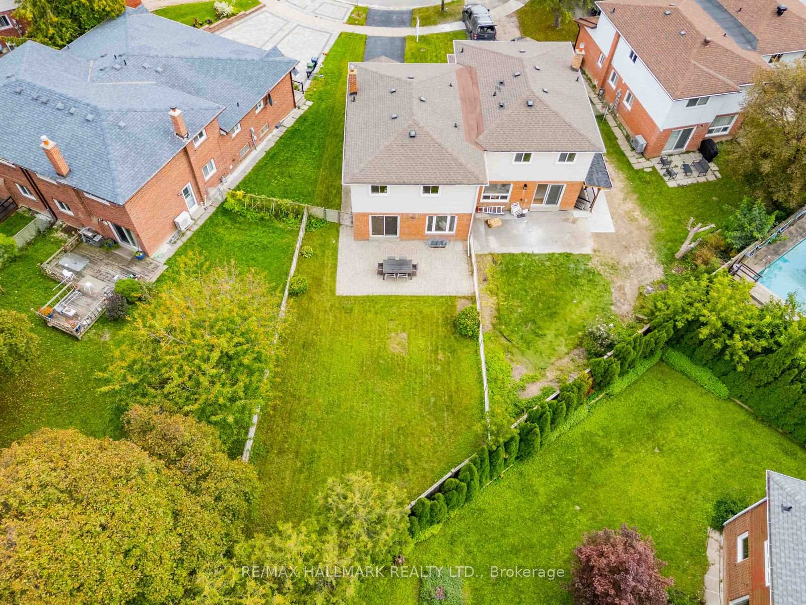 Photo 49 of 65 Baroness Crescent, North York, Don Valley Village — HOMEH