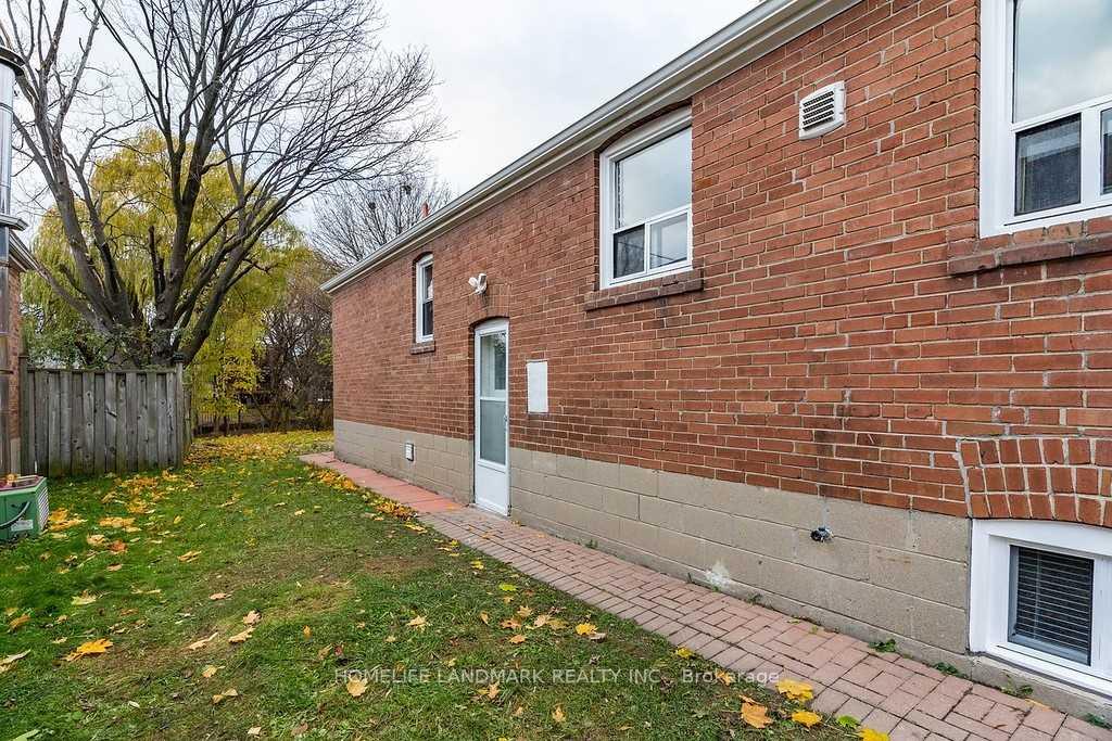 Photo 4 of Unit Bsmt, 1356 Warden Avenue, Scarborough, Wexford-Maryvale — HOMEH