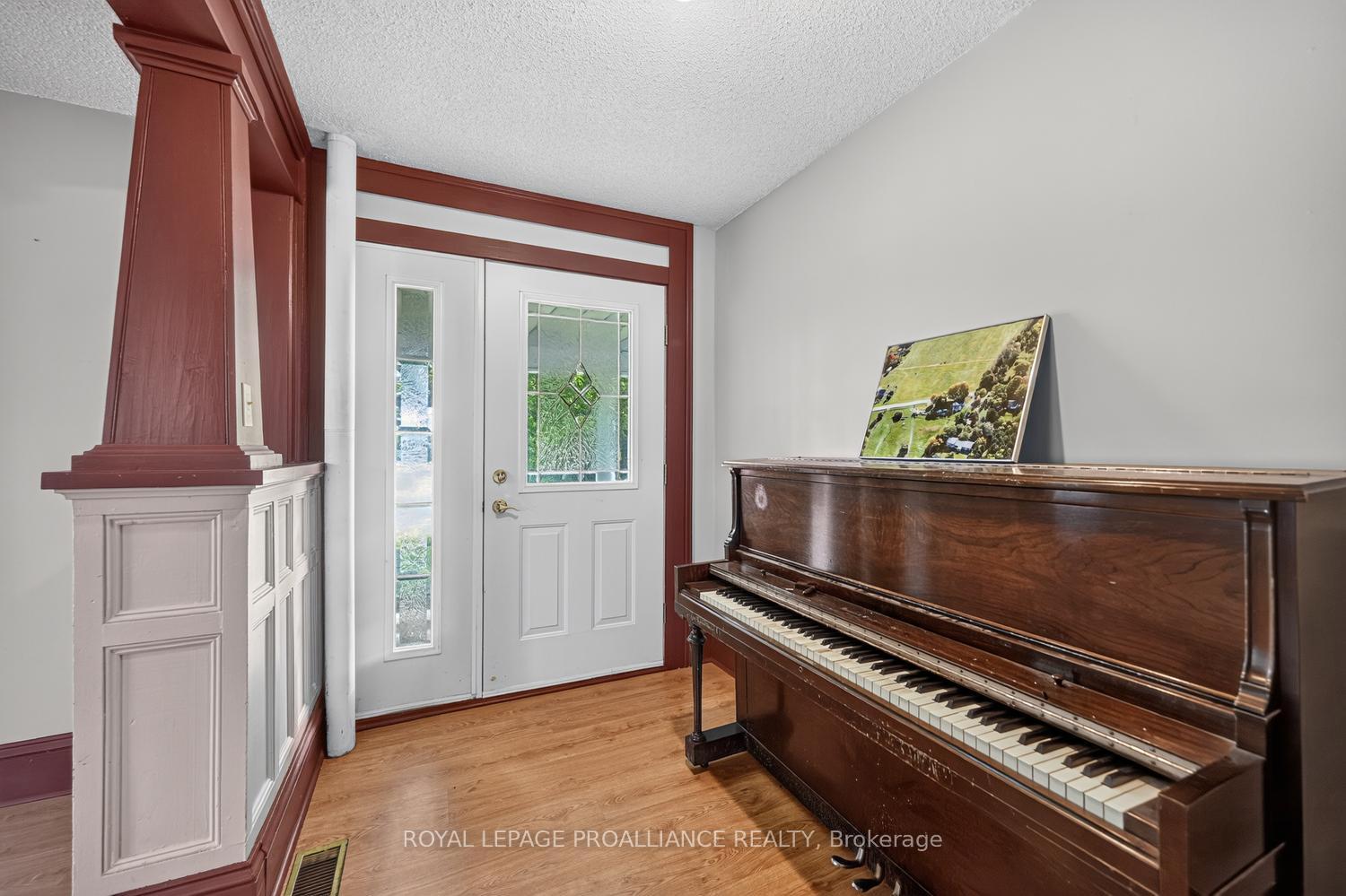 Photo 8 of 2696 Mcintosh Road, Augusta, Augusta Twp — HOMEH