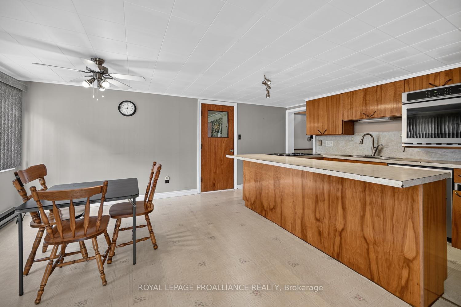 Photo 16 of 2696 Mcintosh Road, Augusta, Augusta Twp — HOMEH