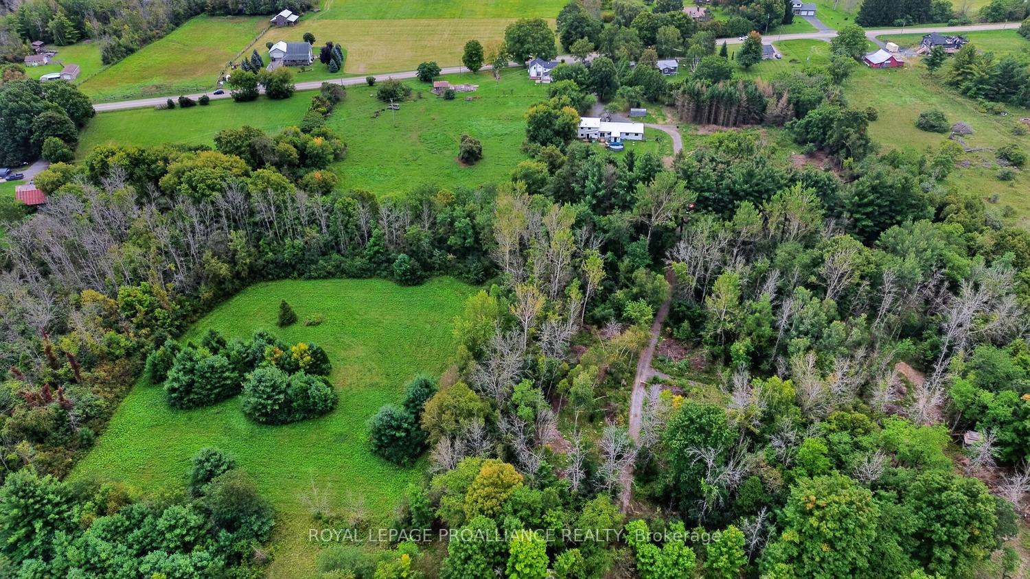 Photo 31 of 2696 Mcintosh Road, Augusta, Augusta Twp — HOMEH