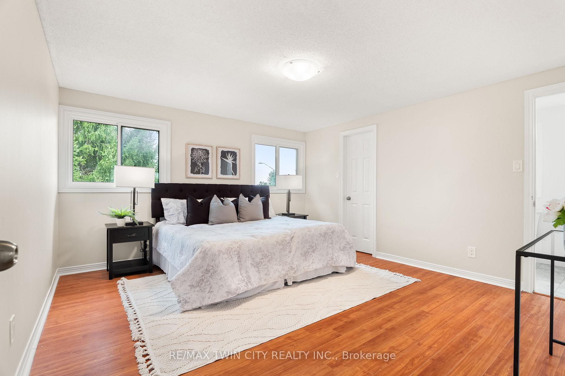 Photo 19 of 647 Pinerow Crescent, Waterloo, Westvale — HOMEH