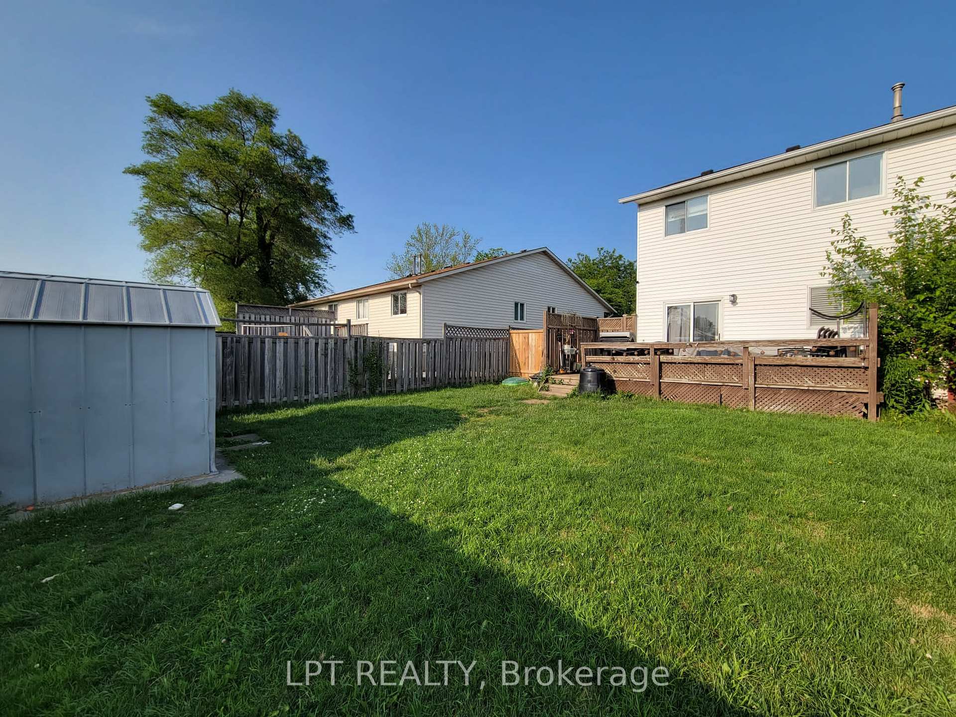 Photo 10 of 57 Poplar Crescent, Welland, N. Welland — HOMEH