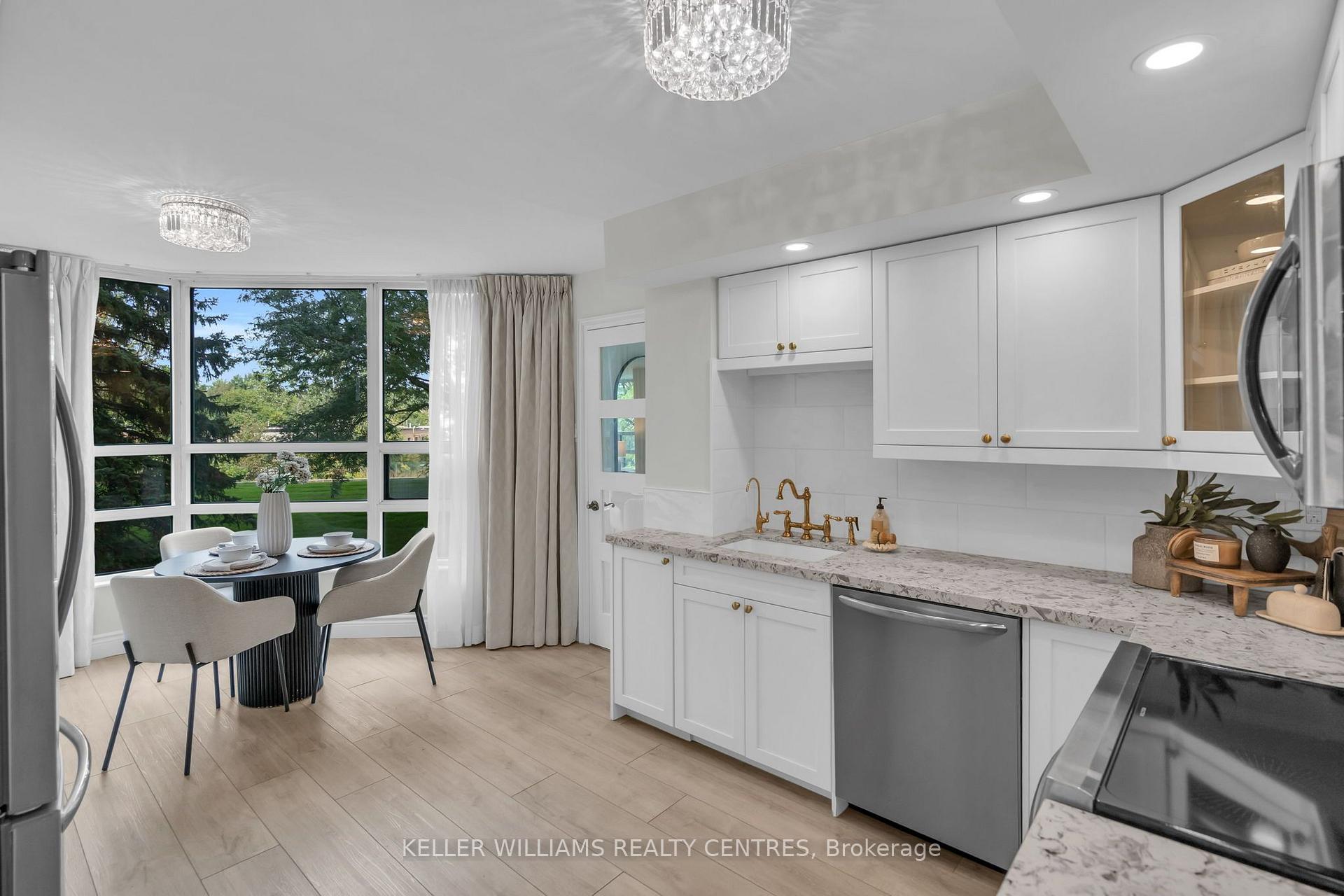 Photo 6 of Unit 204, 7905 Bayview Avenue, Markham, Aileen-Willowbrook — HOMEH