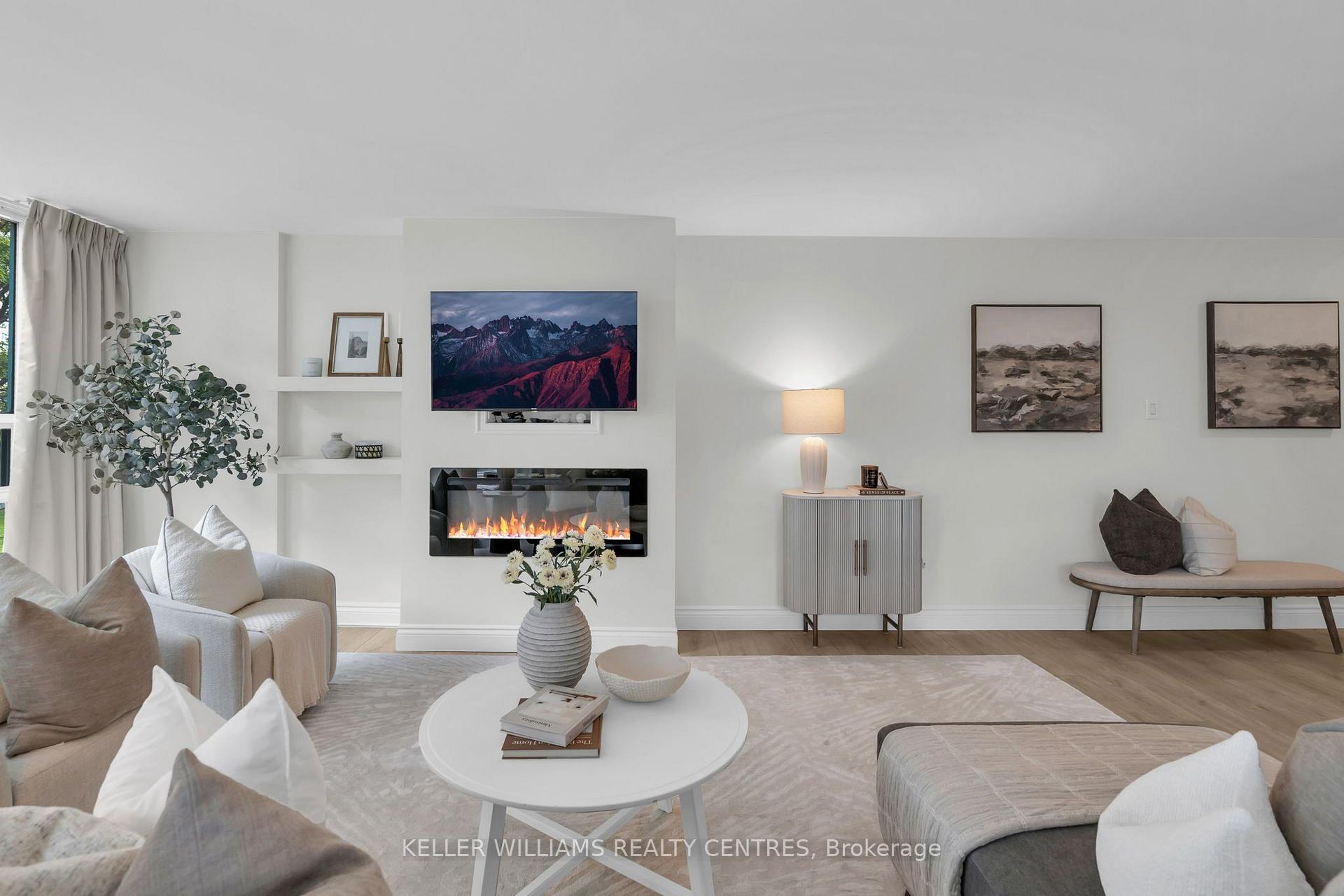 Photo 10 of Unit 204, 7905 Bayview Avenue, Markham, Aileen-Willowbrook — HOMEH