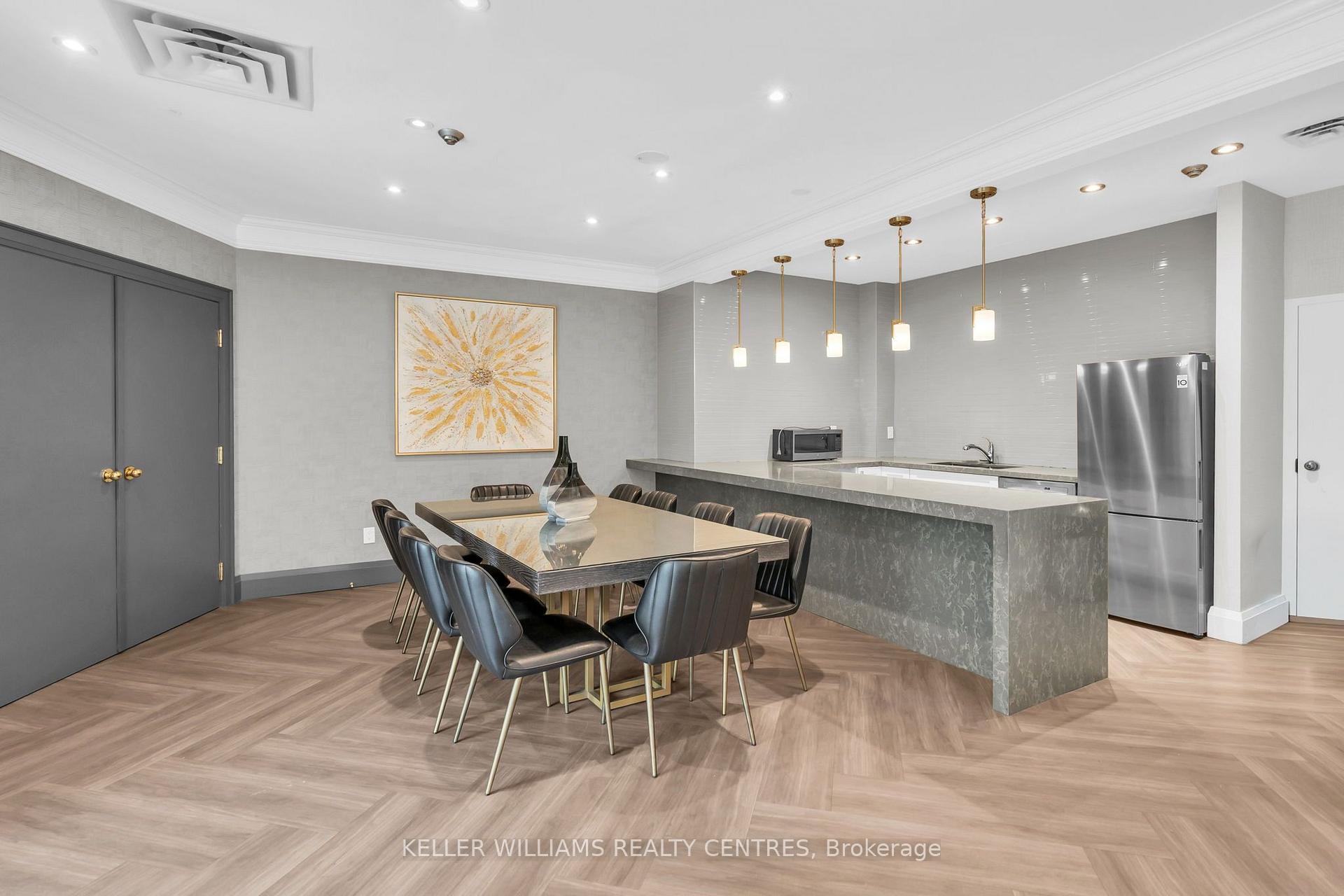 Photo 42 of Unit 204, 7905 Bayview Avenue, Markham, Aileen-Willowbrook — HOMEH
