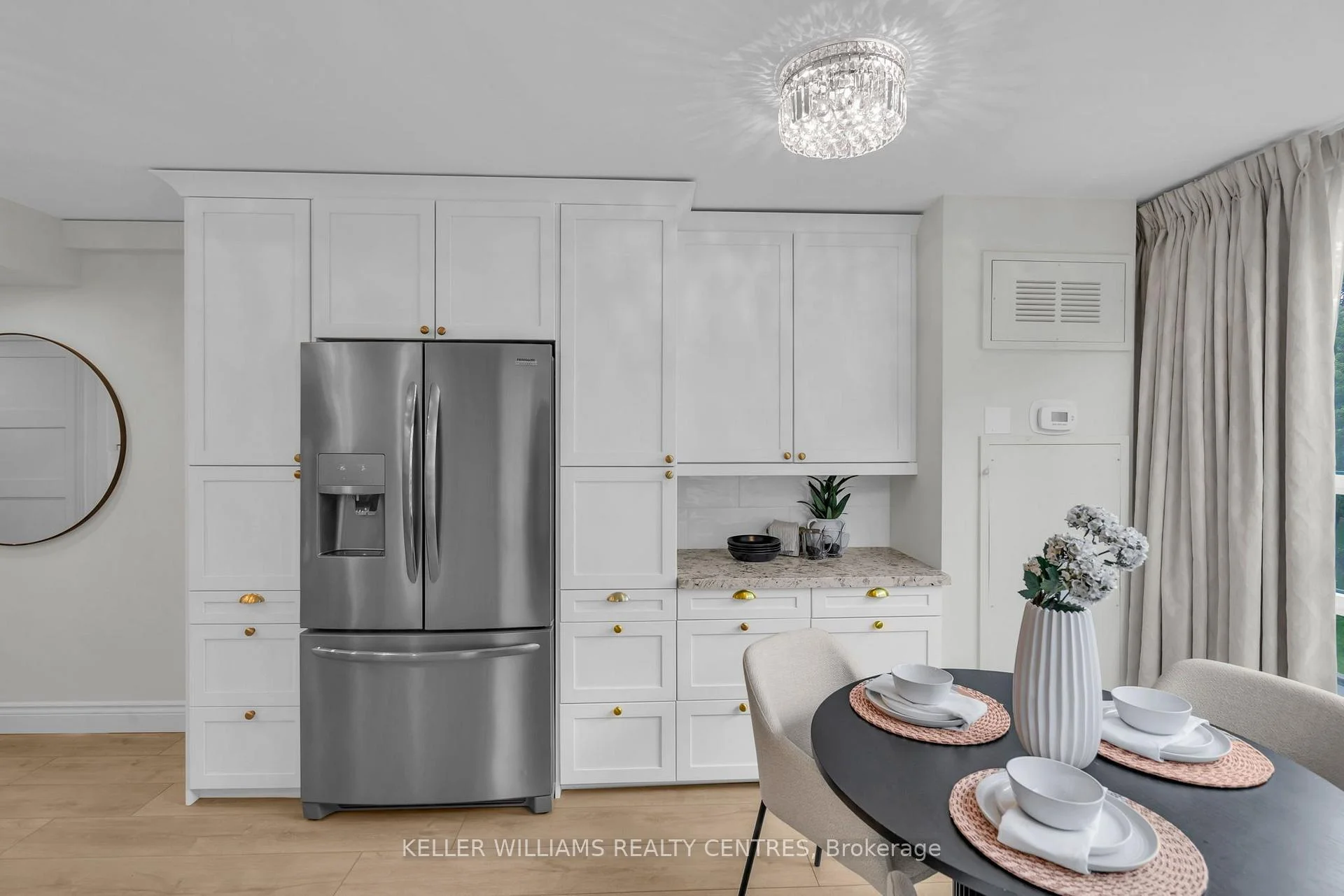 Photo 8 of Unit 204, 7905 Bayview Avenue, Markham, Aileen-Willowbrook — HOMEH