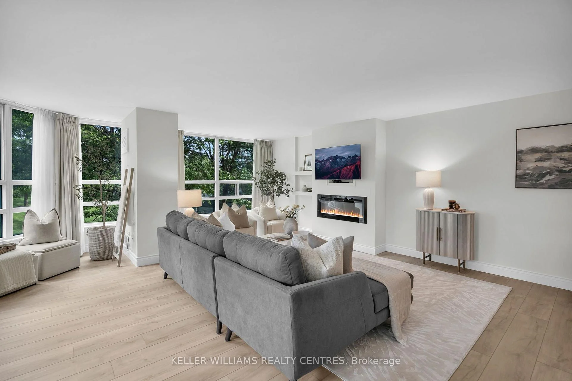 Photo 13 of Unit 204, 7905 Bayview Avenue, Markham, Aileen-Willowbrook — HOMEH
