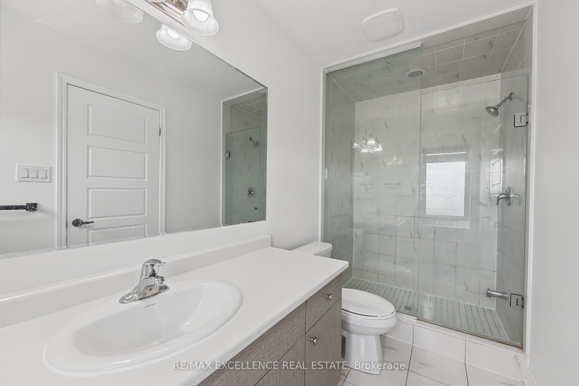 Photo 17 of 454 Remembrance Road, Brampton, Northwest Brampton — HOMEH