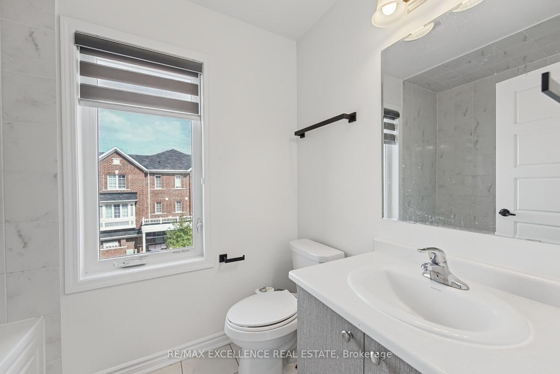 Photo 20 of 454 Remembrance Road, Brampton, Northwest Brampton — HOMEH