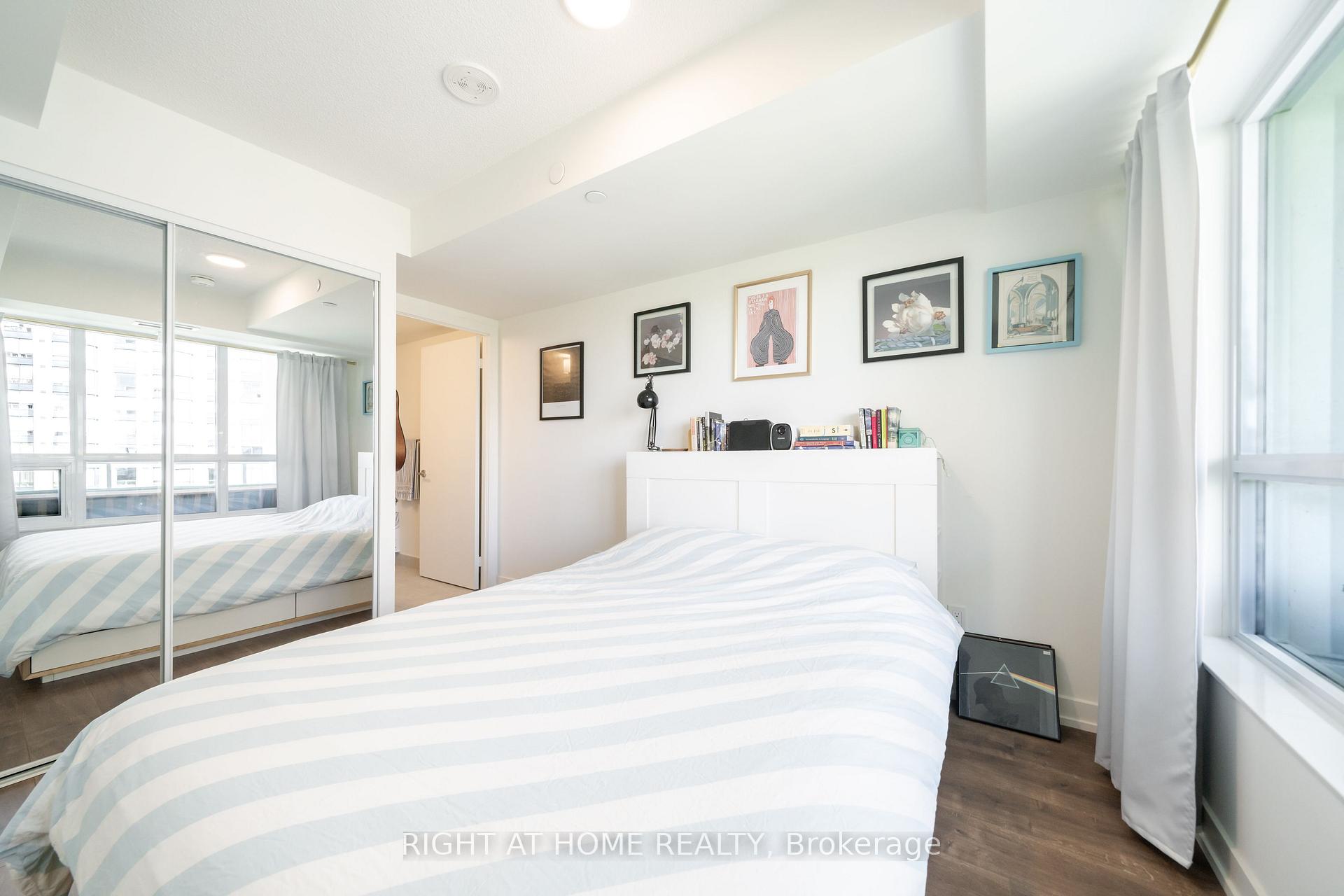 Photo 14 of Unit 807, 10 Wilby Crescent, North York, Weston — HOMEH
