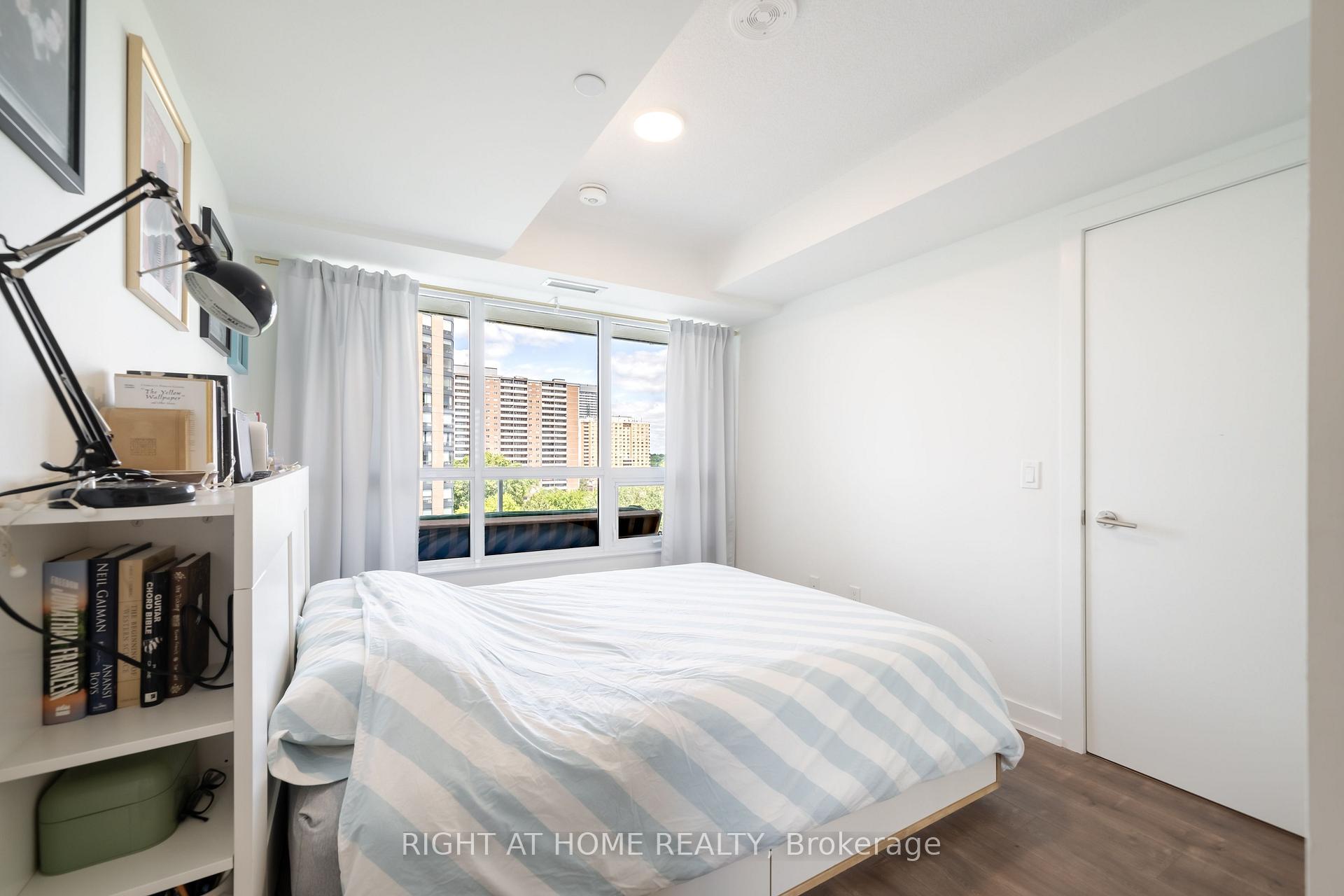 Photo 15 of Unit 807, 10 Wilby Crescent, North York, Weston — HOMEH