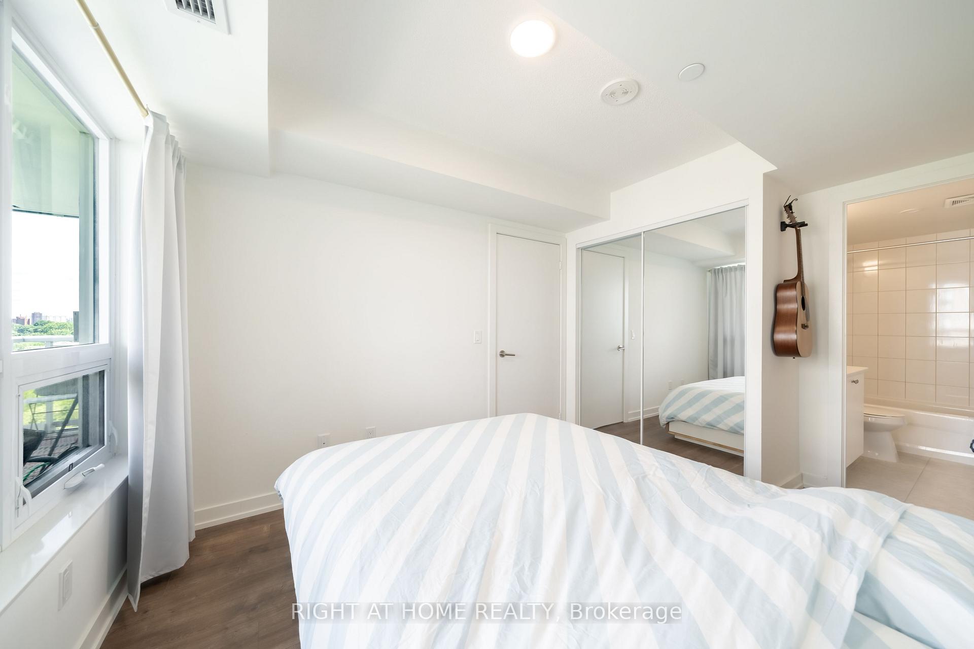 Photo 16 of Unit 807, 10 Wilby Crescent, North York, Weston — HOMEH