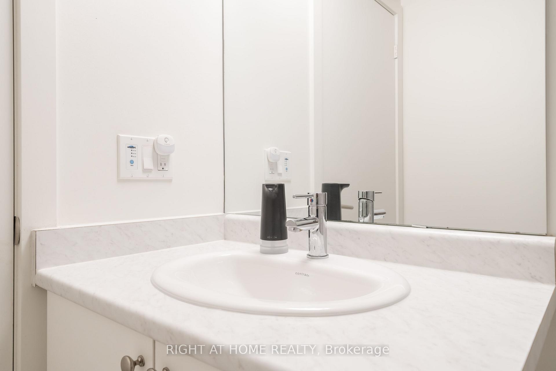 Photo 20 of Unit 807, 10 Wilby Crescent, North York, Weston — HOMEH