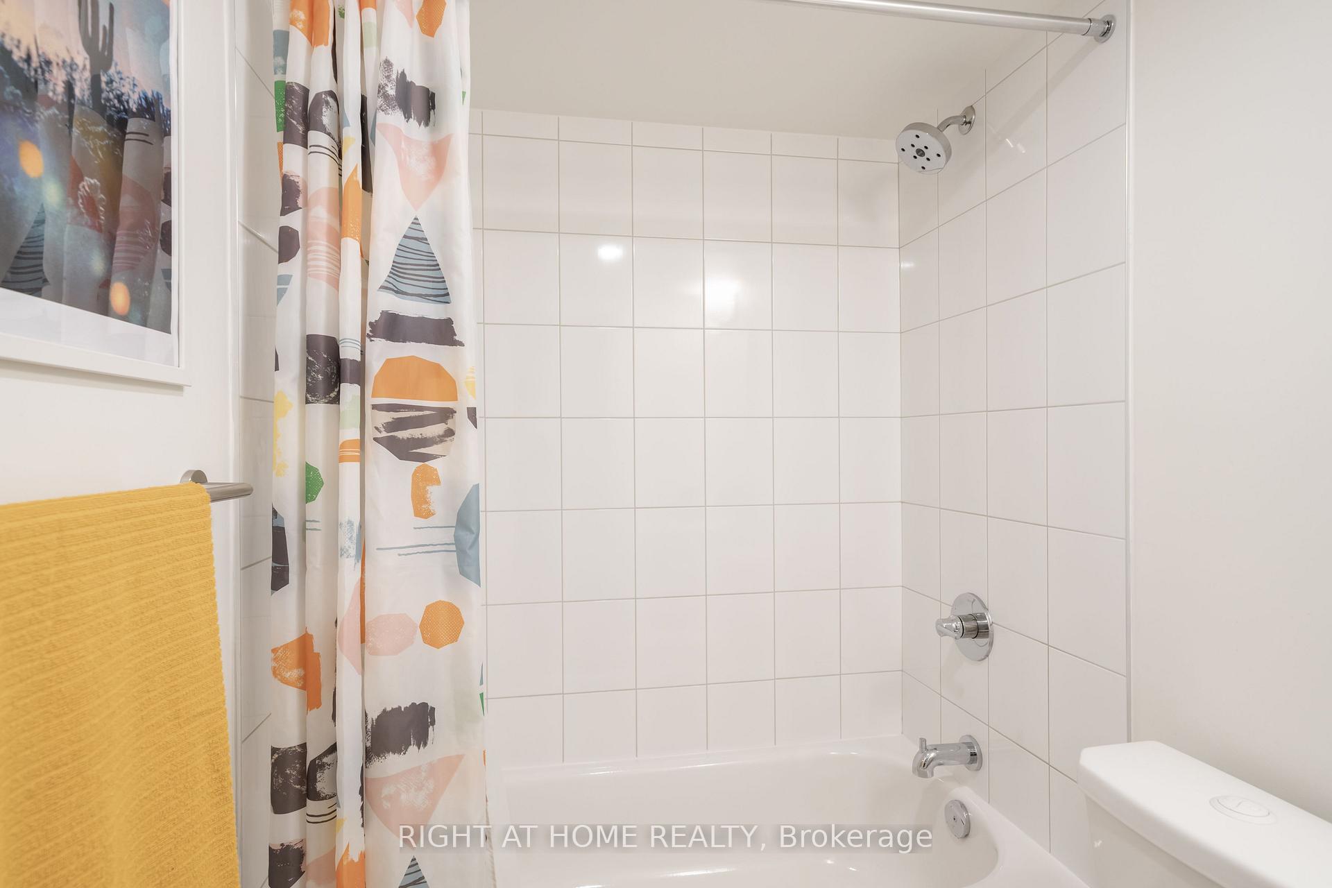 Photo 30 of Unit 807, 10 Wilby Crescent, North York, Weston — HOMEH