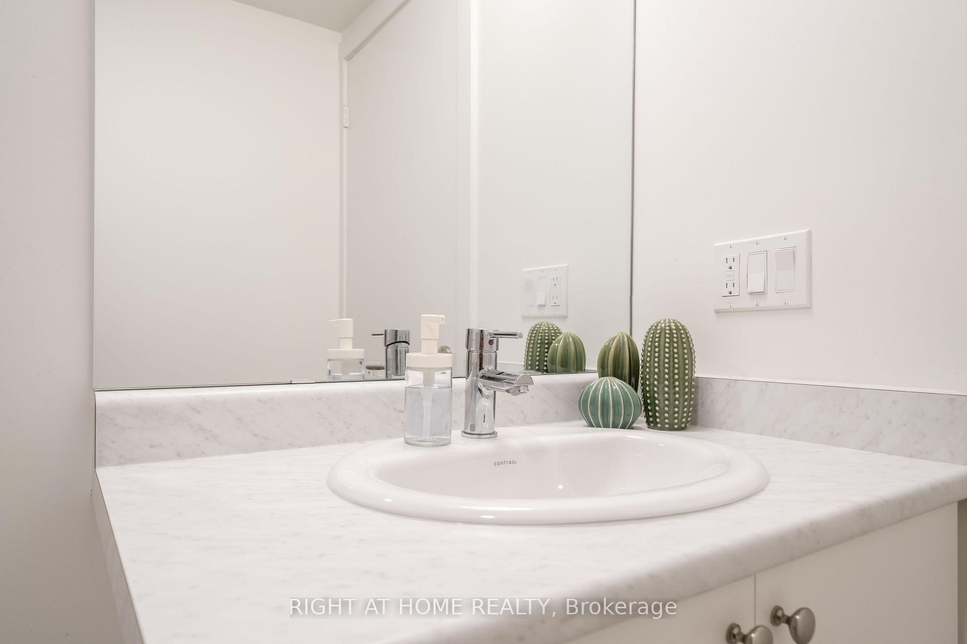 Photo 31 of Unit 807, 10 Wilby Crescent, North York, Weston — HOMEH