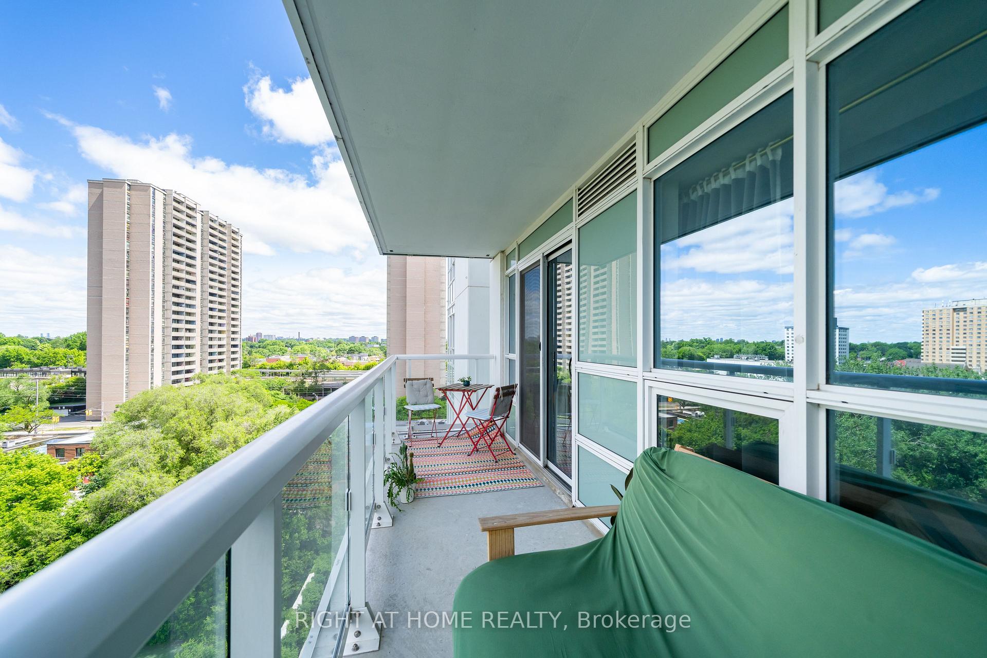 Photo 35 of Unit 807, 10 Wilby Crescent, North York, Weston — HOMEH