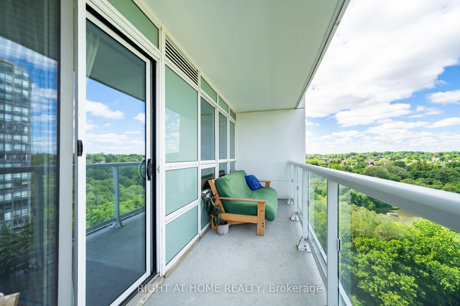 Photo 36 of Unit 807, 10 Wilby Crescent, North York, Weston — HOMEH