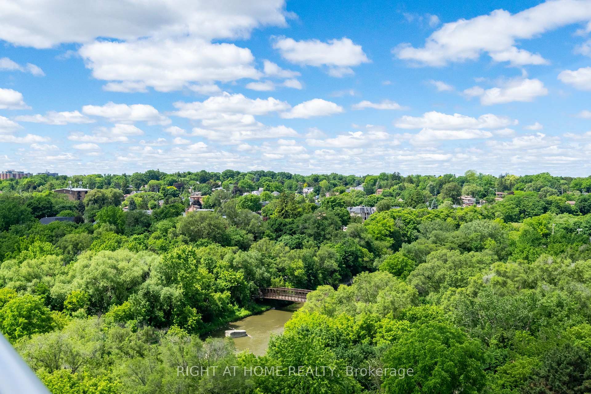 Photo 37 of Unit 807, 10 Wilby Crescent, North York, Weston — HOMEH