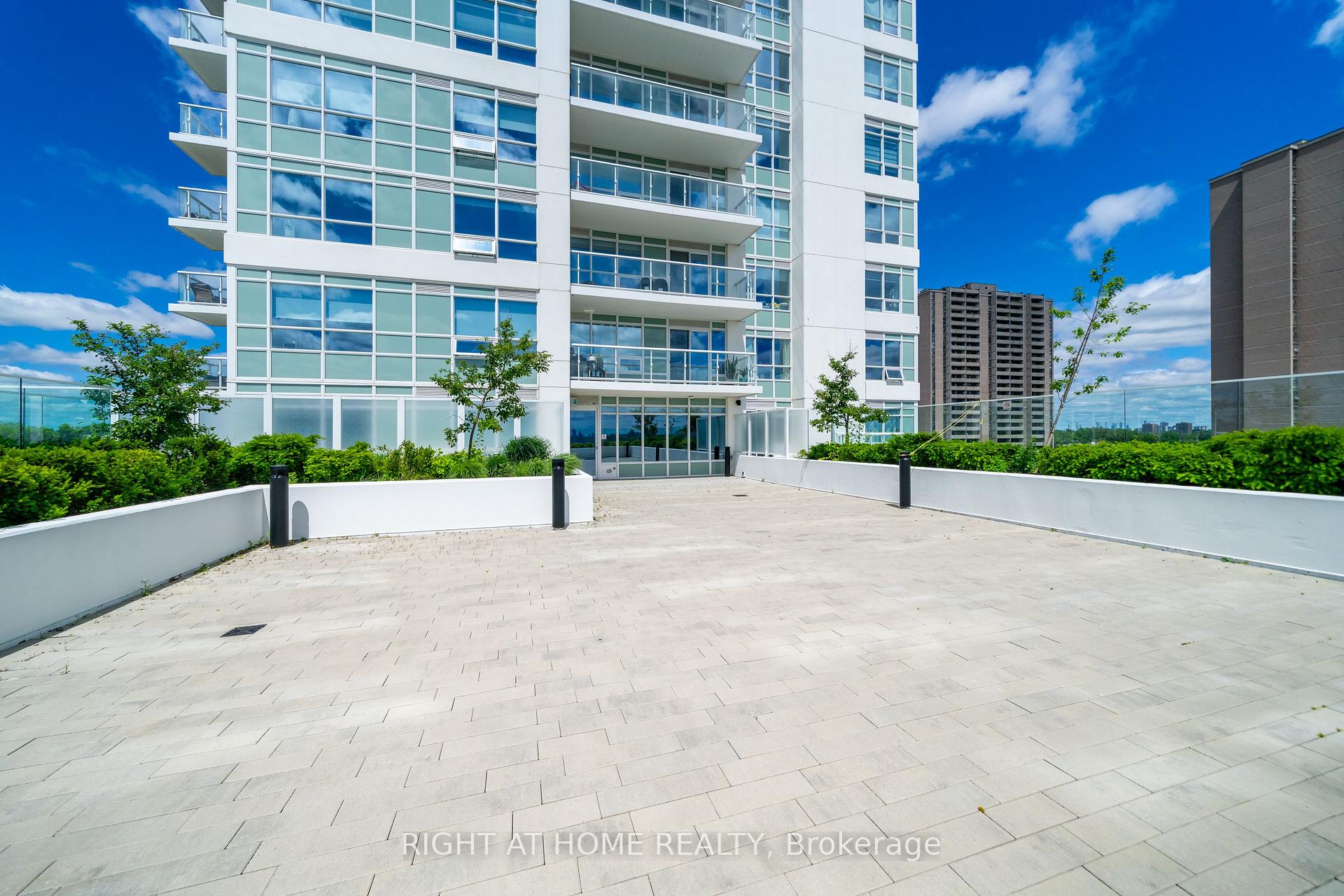 Photo 43 of Unit 807, 10 Wilby Crescent, North York, Weston — HOMEH