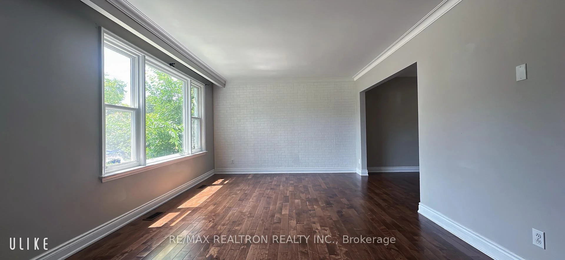 Photo 2 of Unit Basement, 34 Clark Avenue, Markham, Thornhill — HOMEH