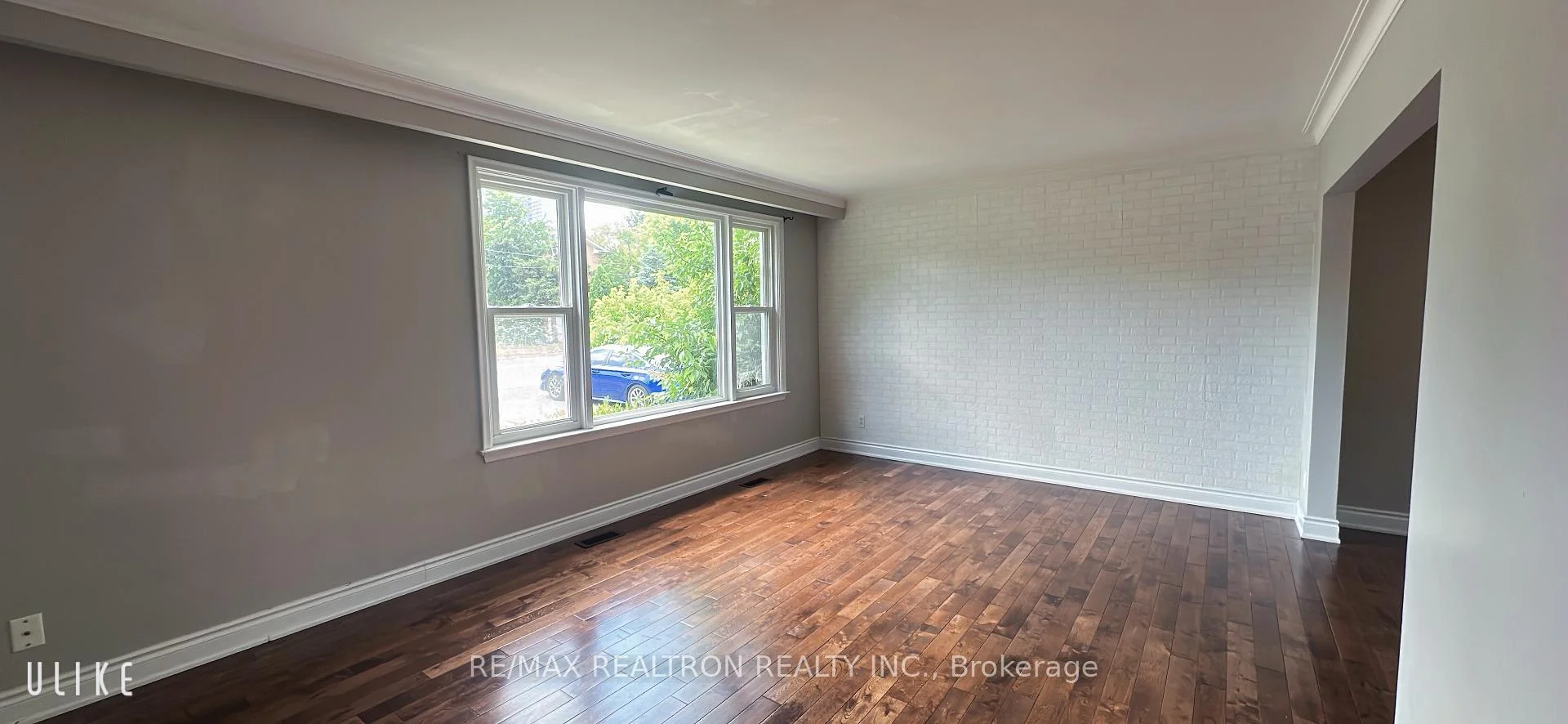 Photo 3 of Unit Basement, 34 Clark Avenue, Markham, Thornhill — HOMEH