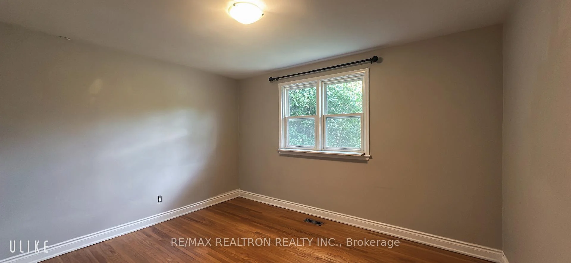 Photo 11 of Unit Basement, 34 Clark Avenue, Markham, Thornhill — HOMEH