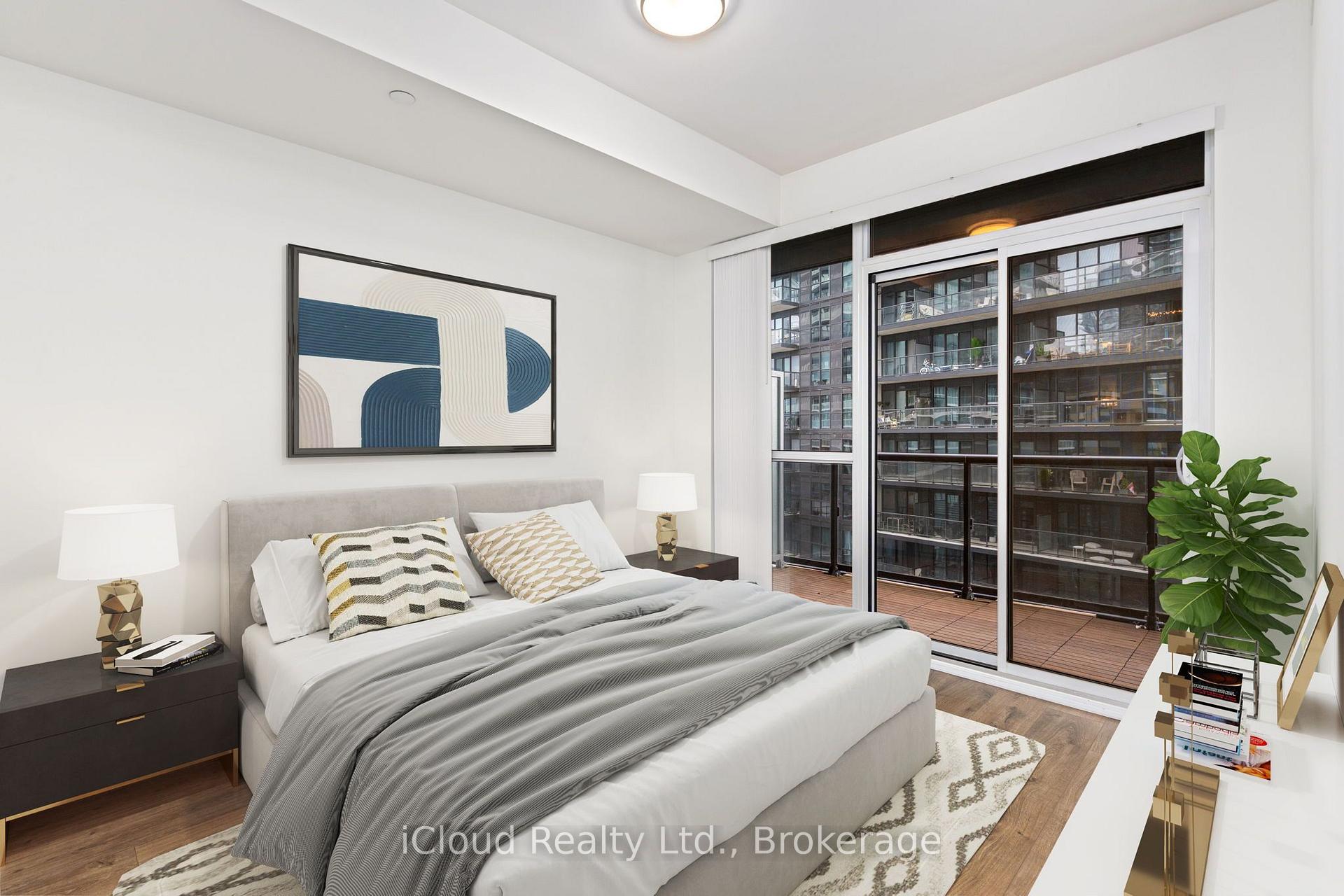 Photo 17 of Unit 810, 110 Marine Parade Drive, Etobicoke, Mimico — HOMEH