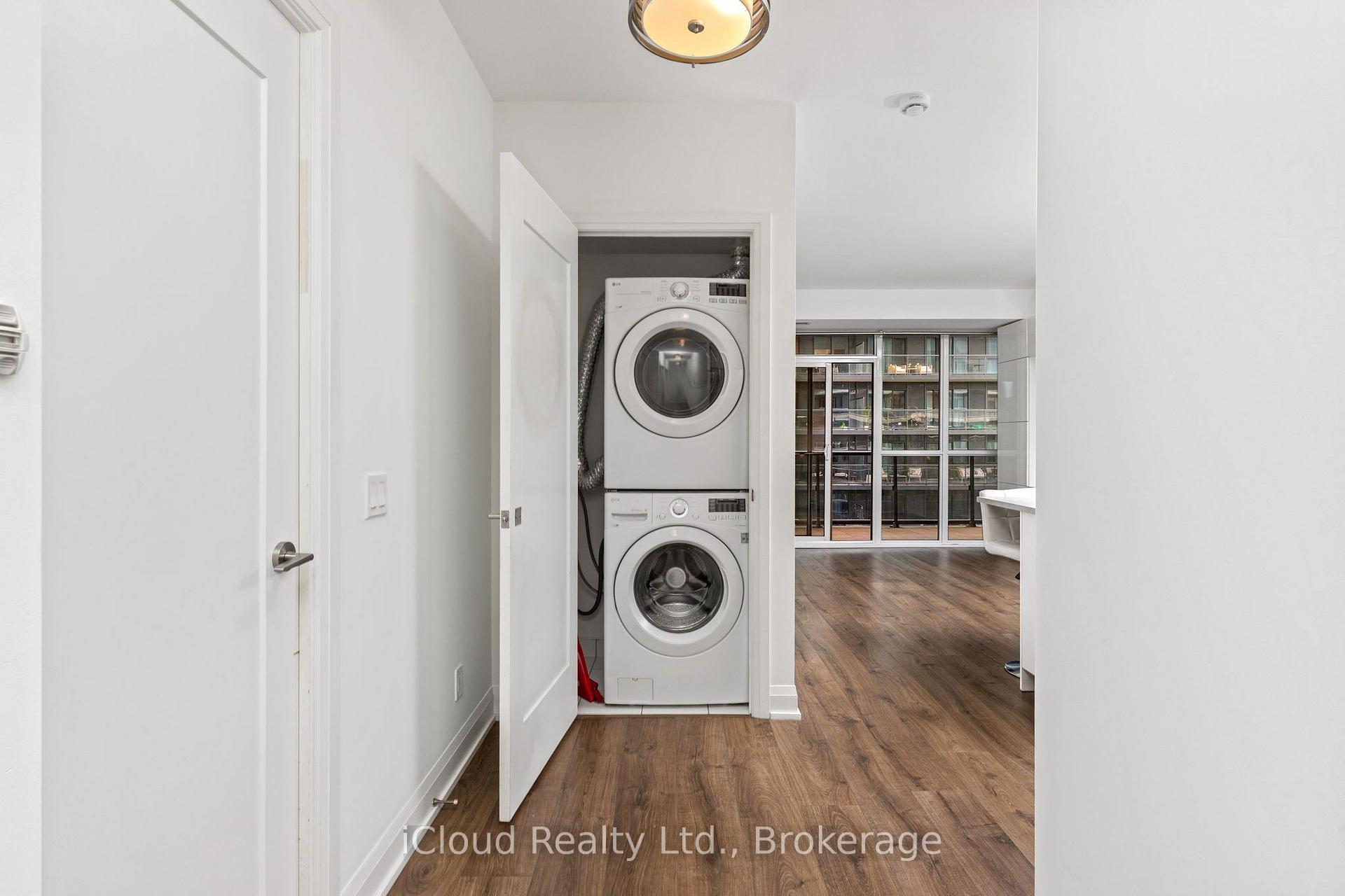 Photo 21 of Unit 810, 110 Marine Parade Drive, Etobicoke, Mimico — HOMEH