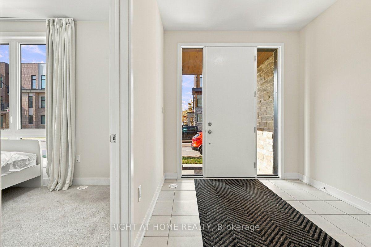 Photo 4 of 3081 Welsman Garden, Oakville, Joshua Meadows — HOMEH