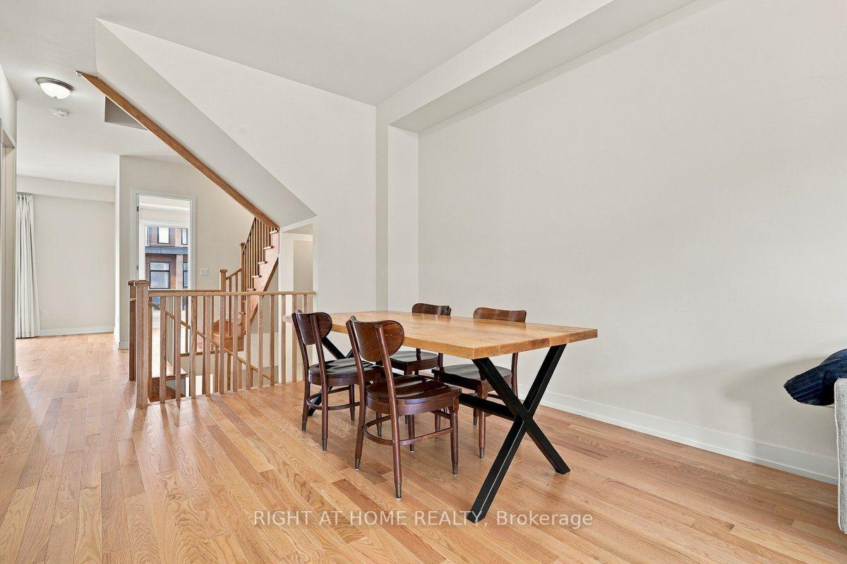 Photo 10 of 3081 Welsman Garden, Oakville, Joshua Meadows — HOMEH