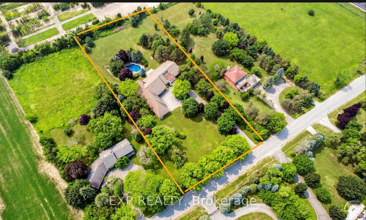 Photo 1 of 18 Mccowan Lane, Whitchurch-Stouffville, Rural Whitchurch-Stouffville — HOMEH