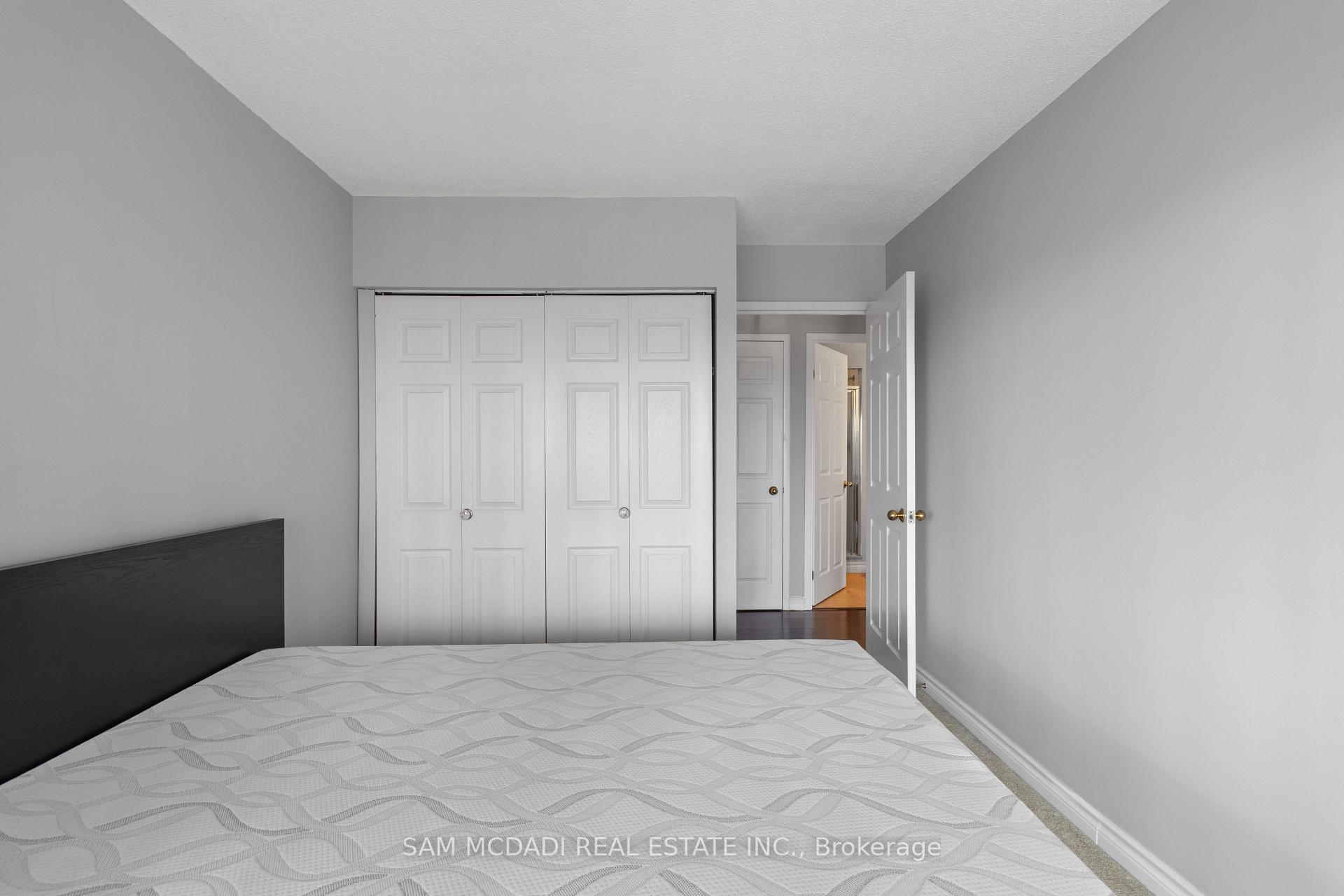 Photo 19 of Unit 807, 4 Willow Street, Waterloo, Uptown Waterloo — HOMEH