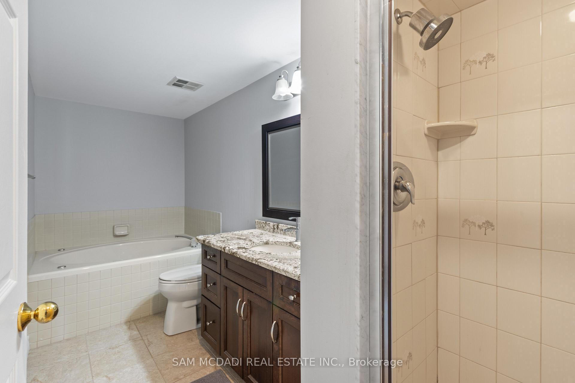 Photo 21 of Unit 807, 4 Willow Street, Waterloo, Uptown Waterloo — HOMEH