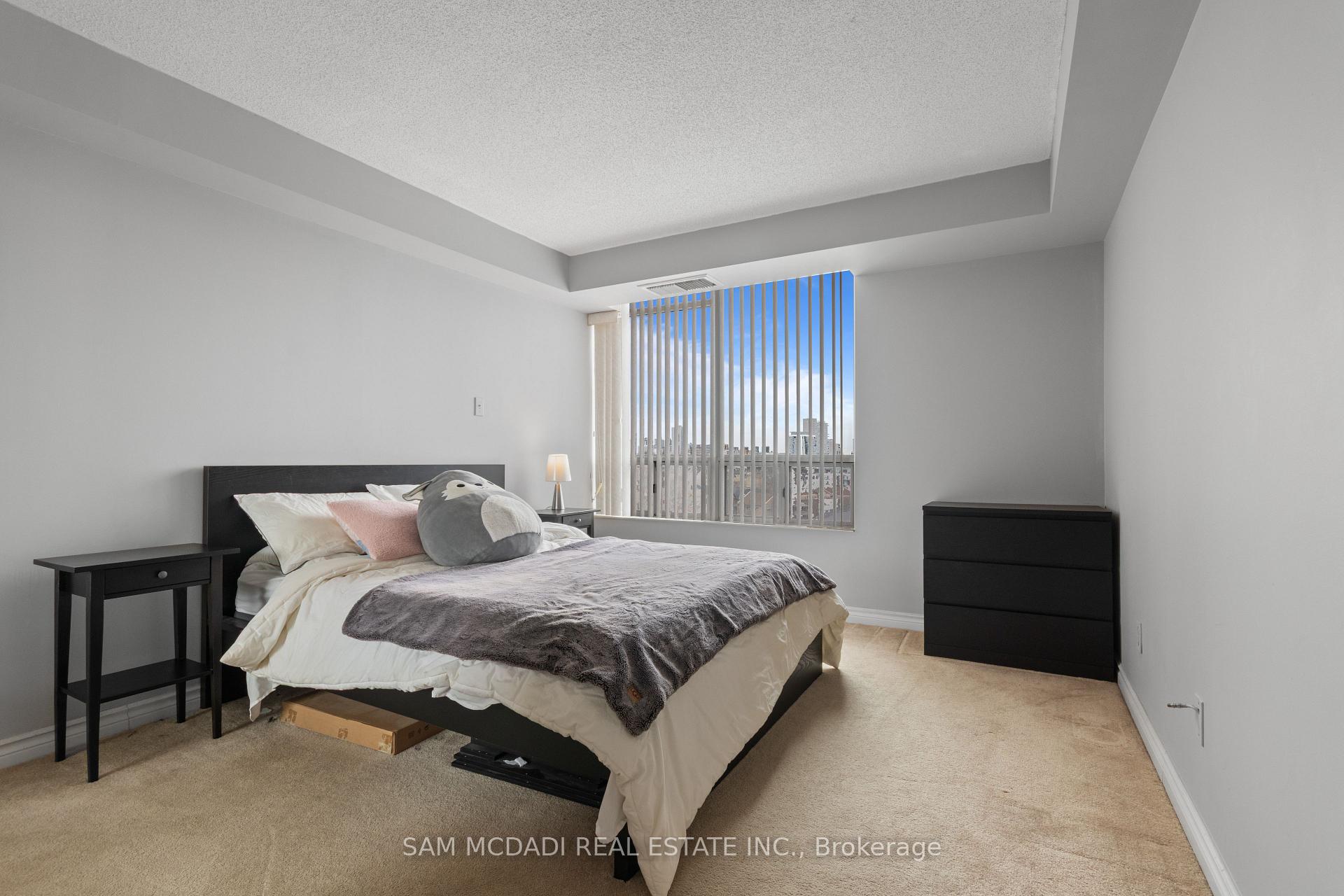 Photo 22 of Unit 807, 4 Willow Street, Waterloo, Uptown Waterloo — HOMEH