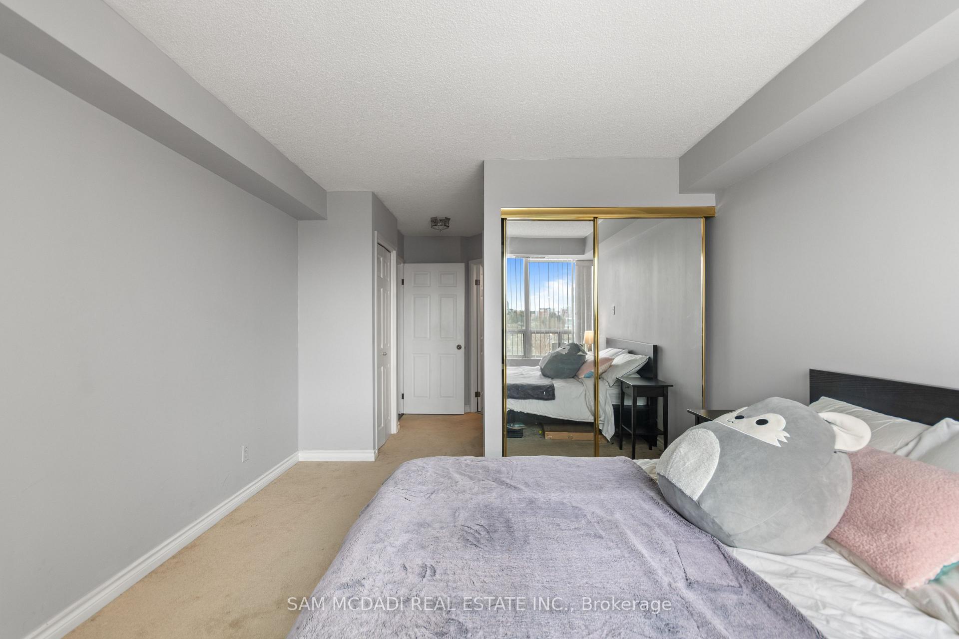 Photo 23 of Unit 807, 4 Willow Street, Waterloo, Uptown Waterloo — HOMEH