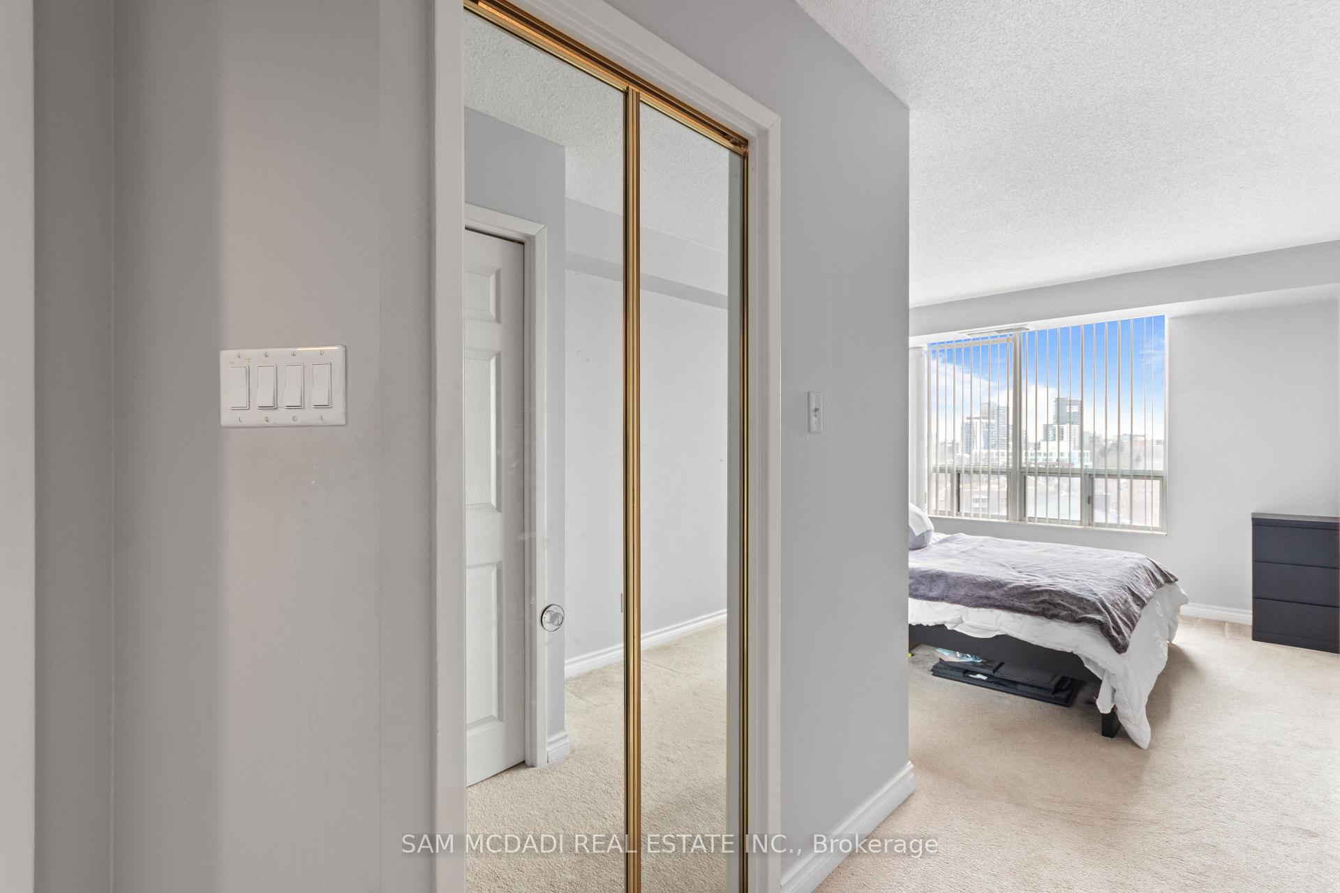 Photo 24 of Unit 807, 4 Willow Street, Waterloo, Uptown Waterloo — HOMEH