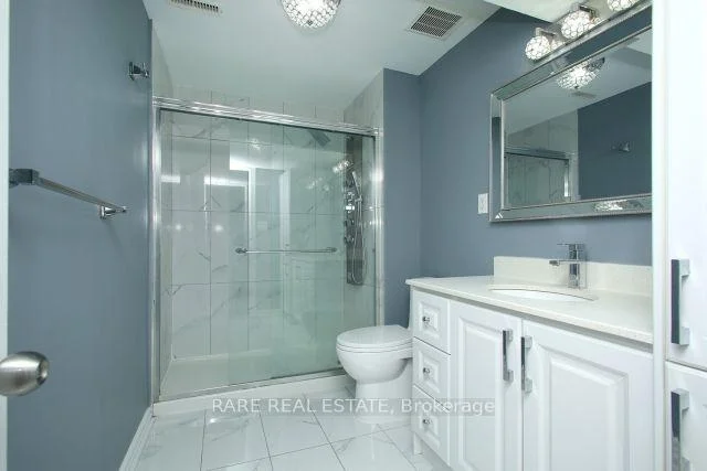 Photo 3 of 4 Hisey [Basement] Crescent, North York, Black Creek — HOMEH
