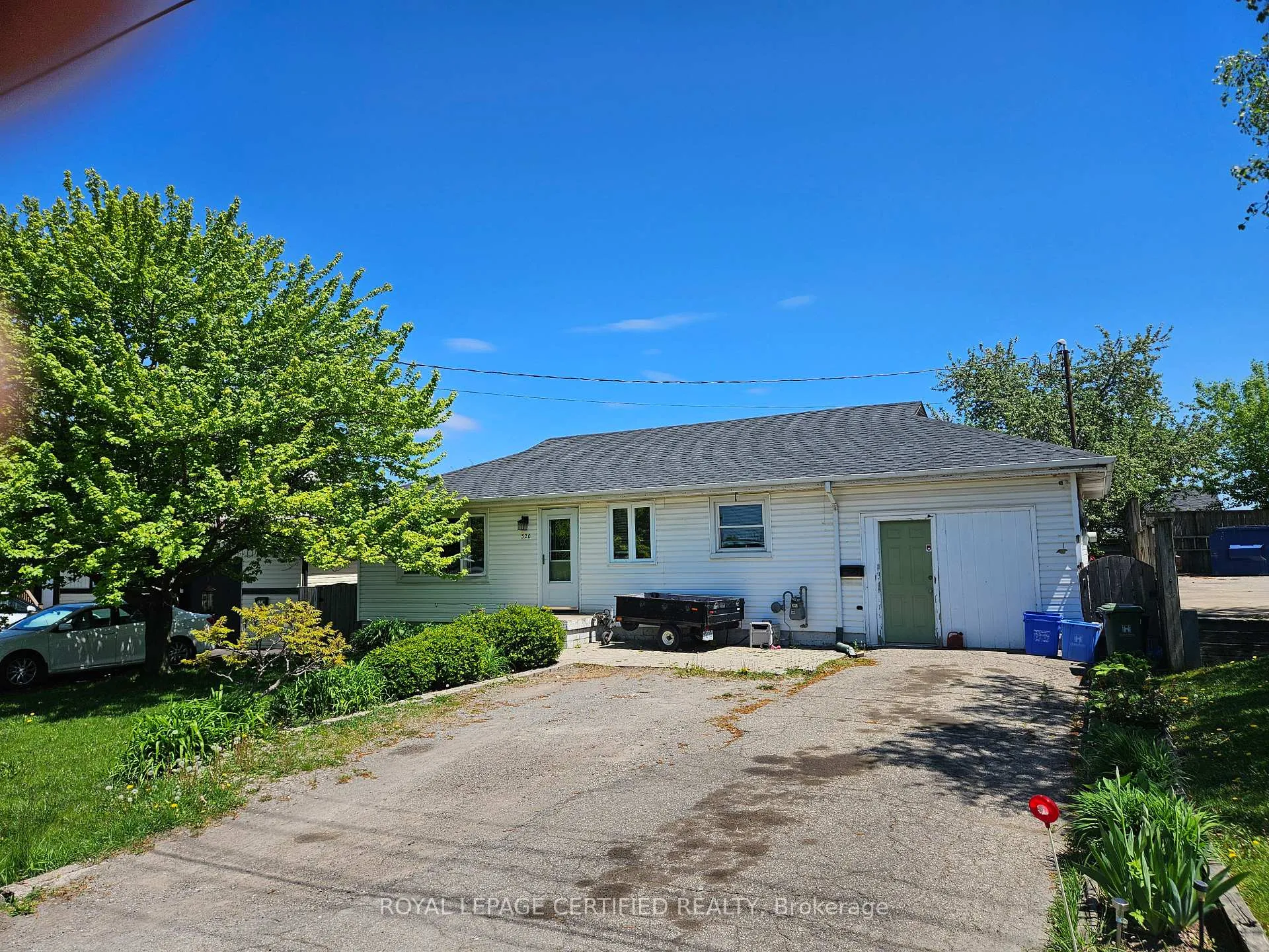 Photo 1 of 320 Dewitt Road, Hamilton, Stoney Creek — HOMEH