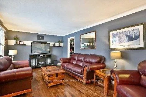 Photo 4 of 320 Dewitt Road, Hamilton, Stoney Creek — HOMEH